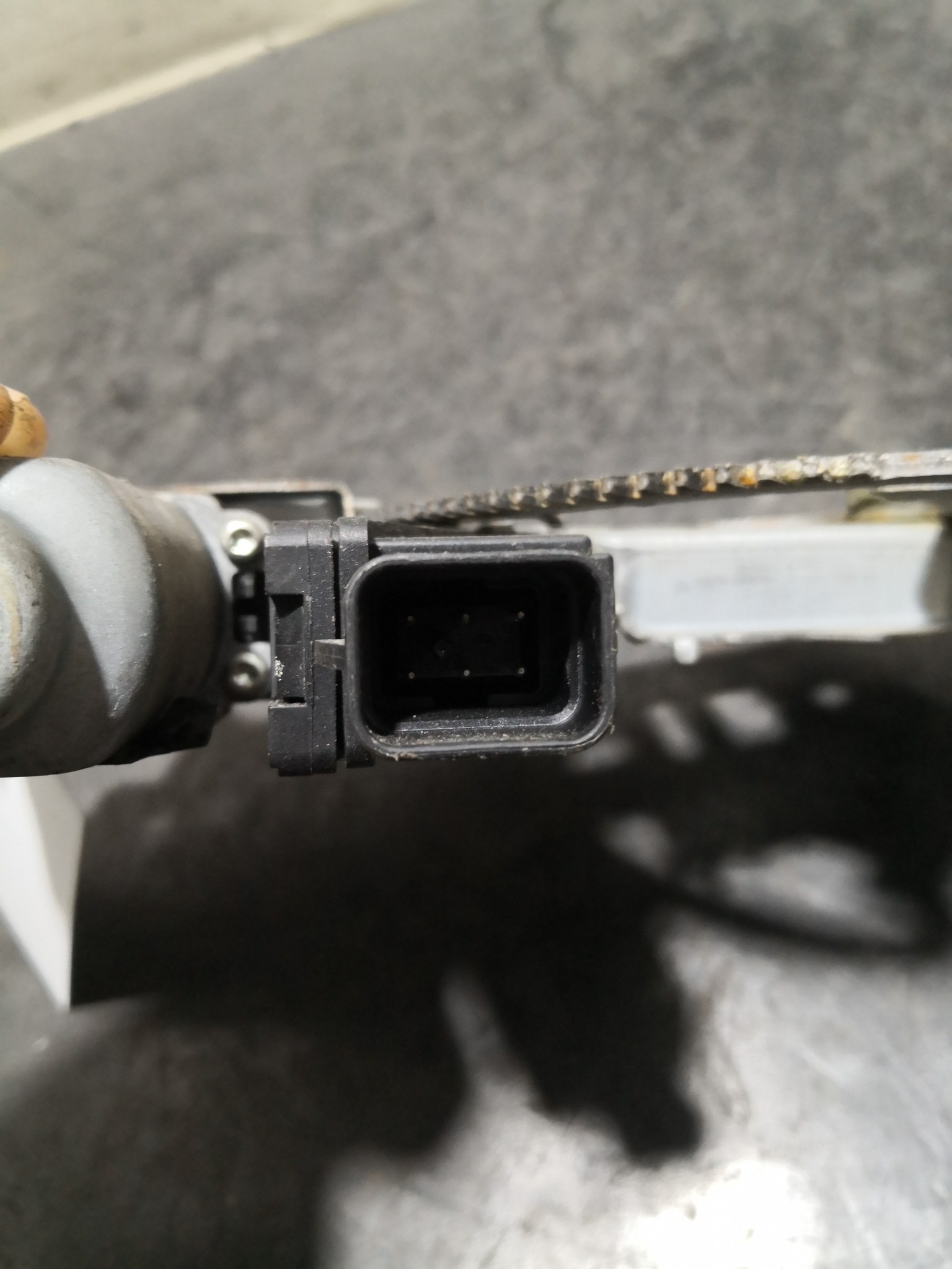 Elevador Frente Esq Electrico OPEL CORSA C (X01) | 00 - 09 Imagem-1