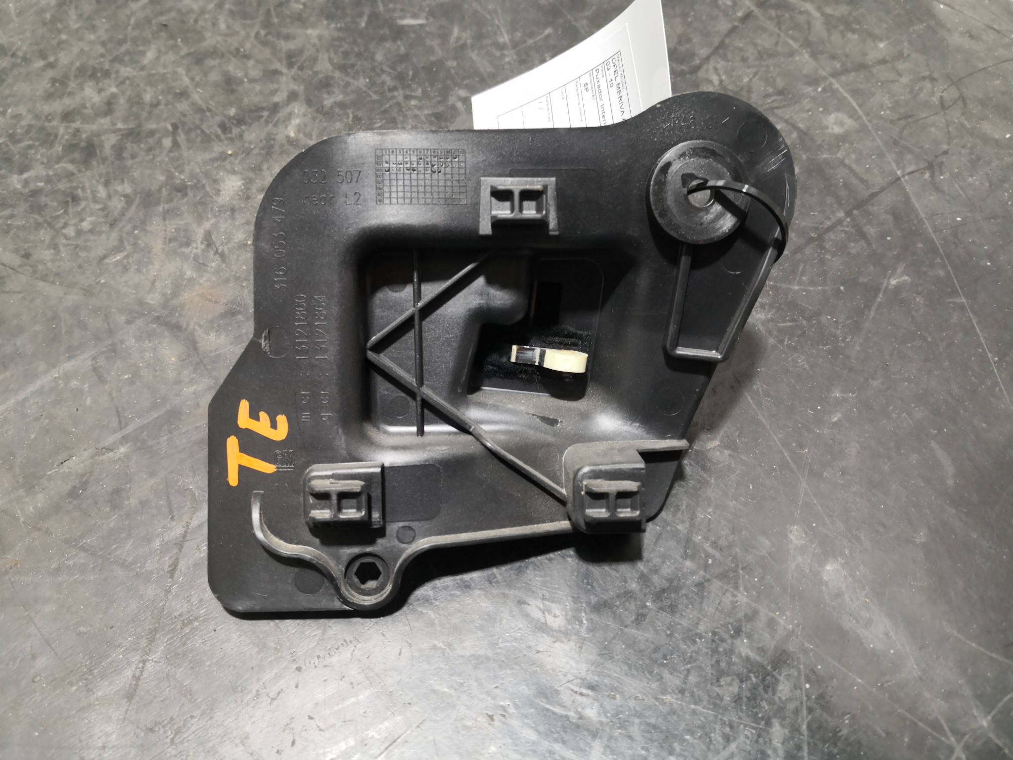 Puxador Interior Trás Esq OPEL MERIVA A Veículo multiuso (X03) | 03 - 10 Imagem-2