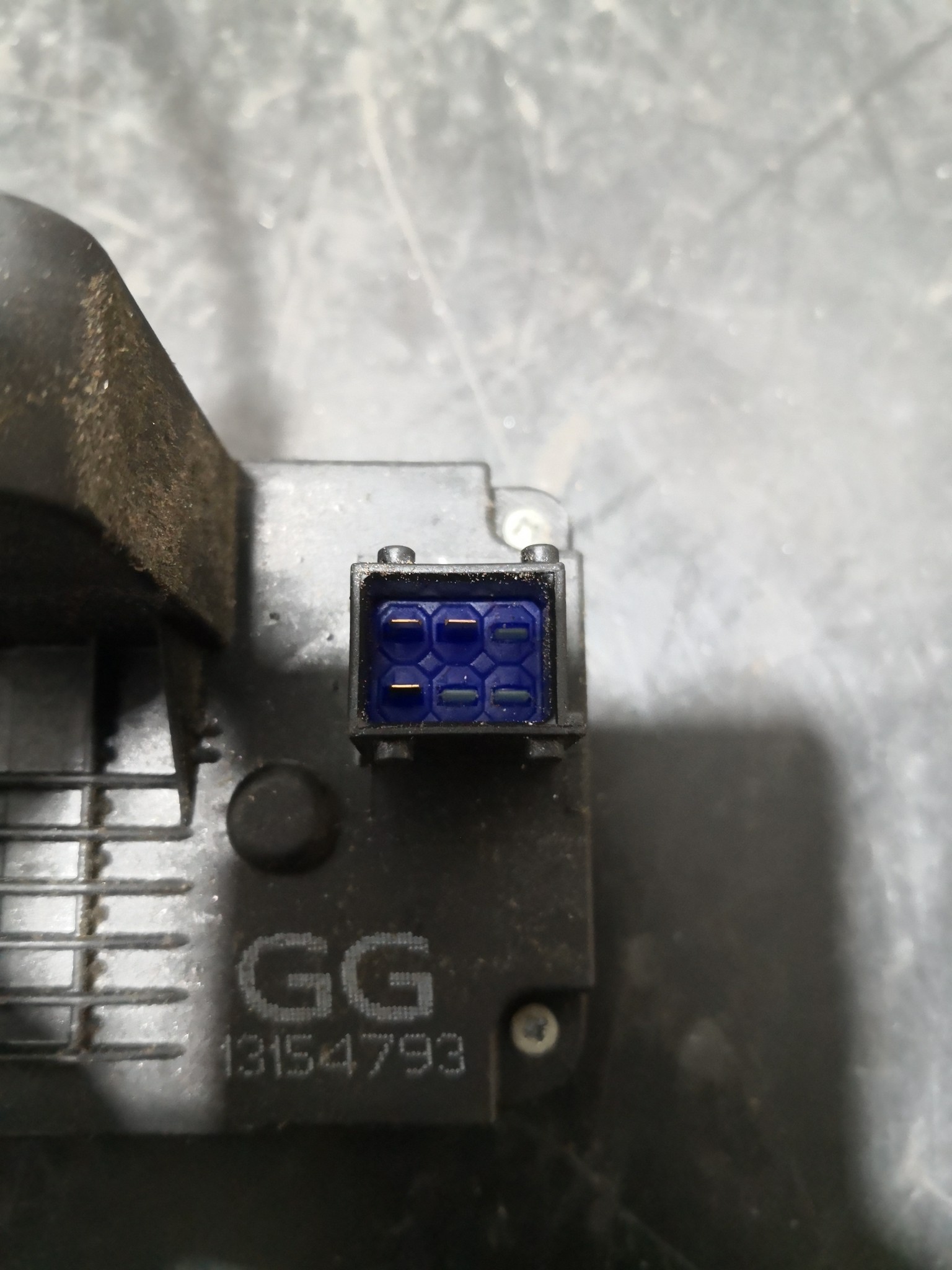 Fecho da Porta Trás Esq OPEL MERIVA A Veículo multiuso (X03) | 03 - 10 Imagem-1