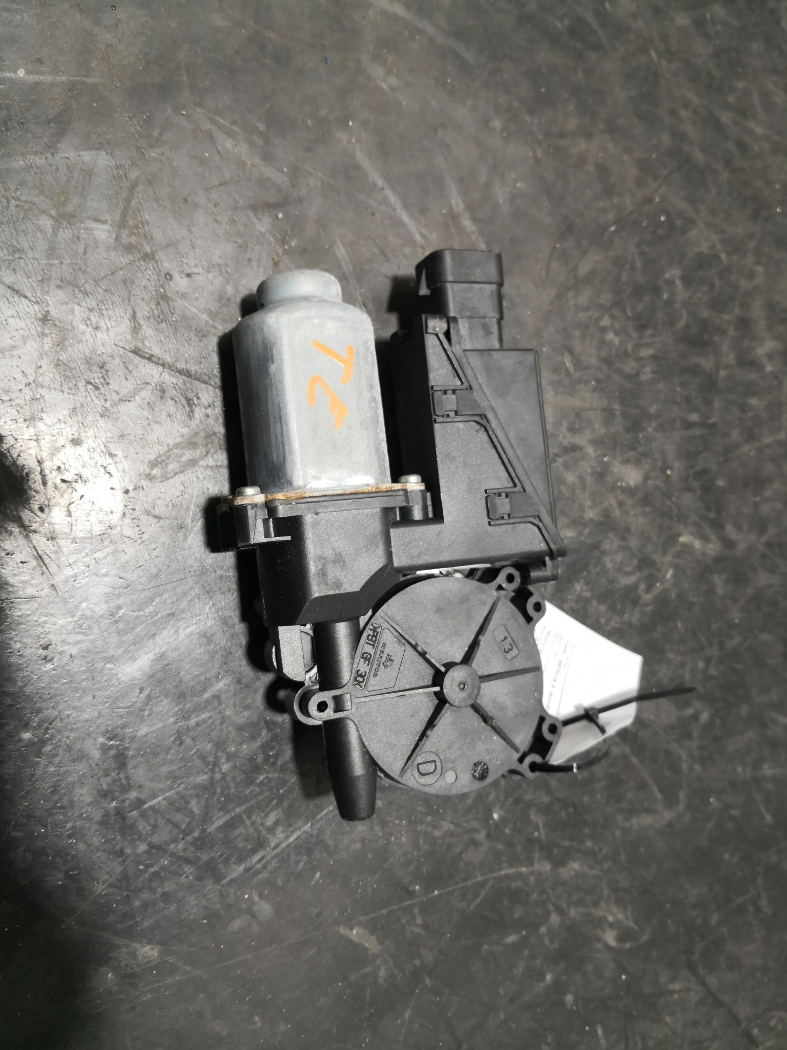 Motor elevador trás esq. OPEL MERIVA A Veículo multiuso (X03) | 03 - 10 Imagem-3