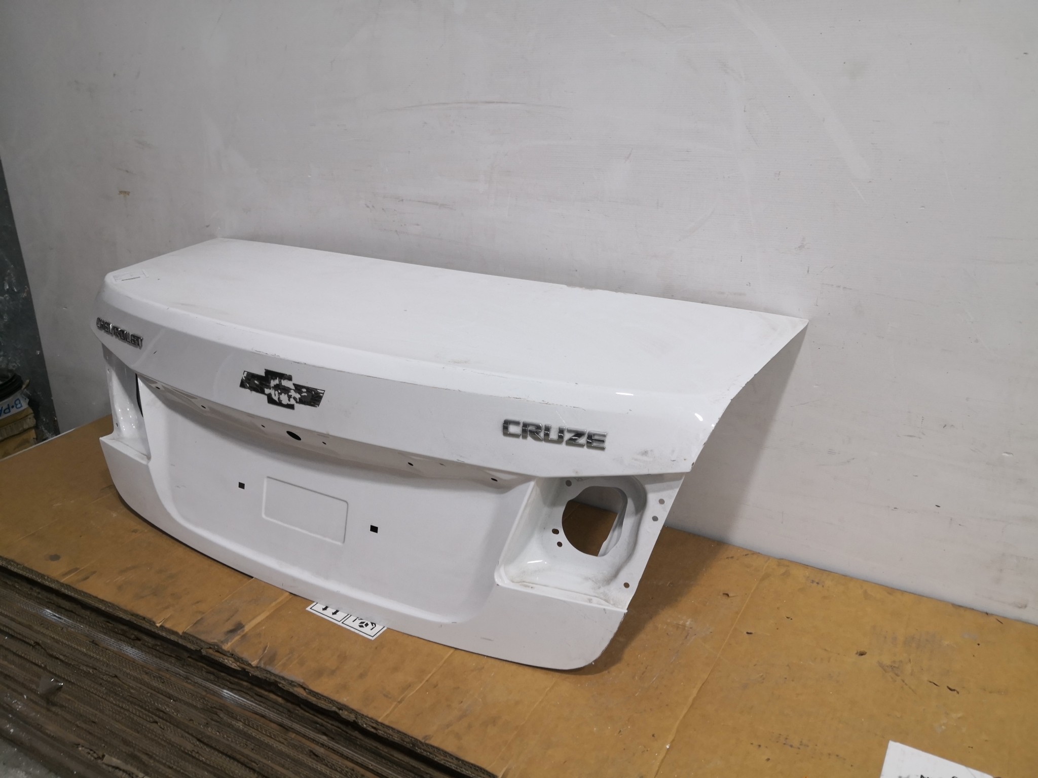 Tampa da Mala CHEVROLET CRUZE (J300) | 09 -  Imagem-2