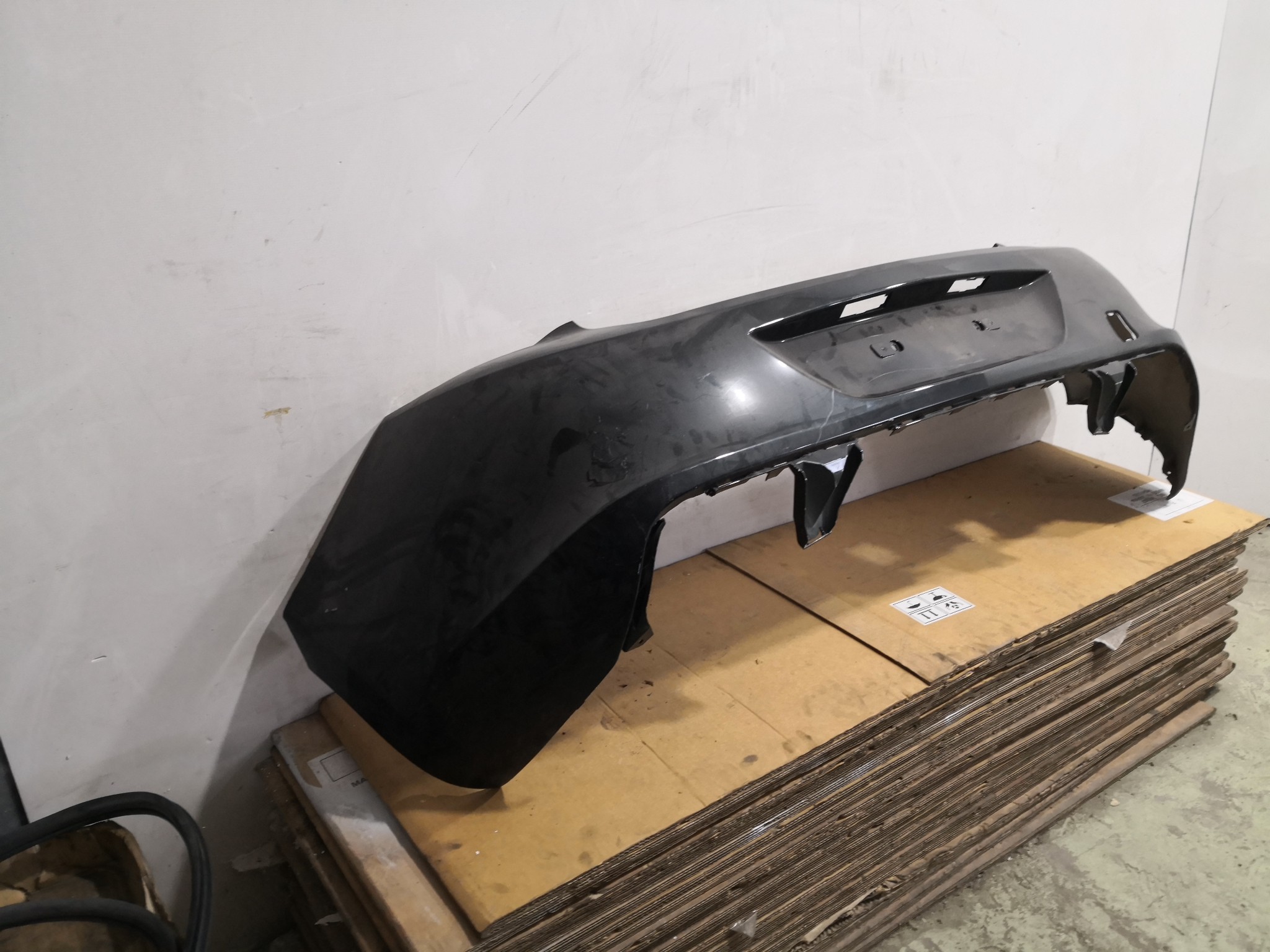 Para Choques de Trás OPEL ASTRA J três volumes | 12 -  Imagem-1