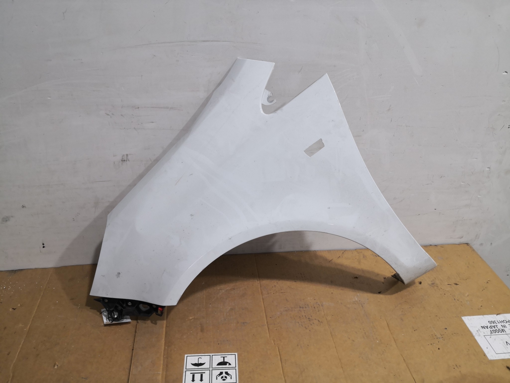 Guarda Lamas Esq OPEL CORSA D (S07) | 06 - 14 Imagem-1