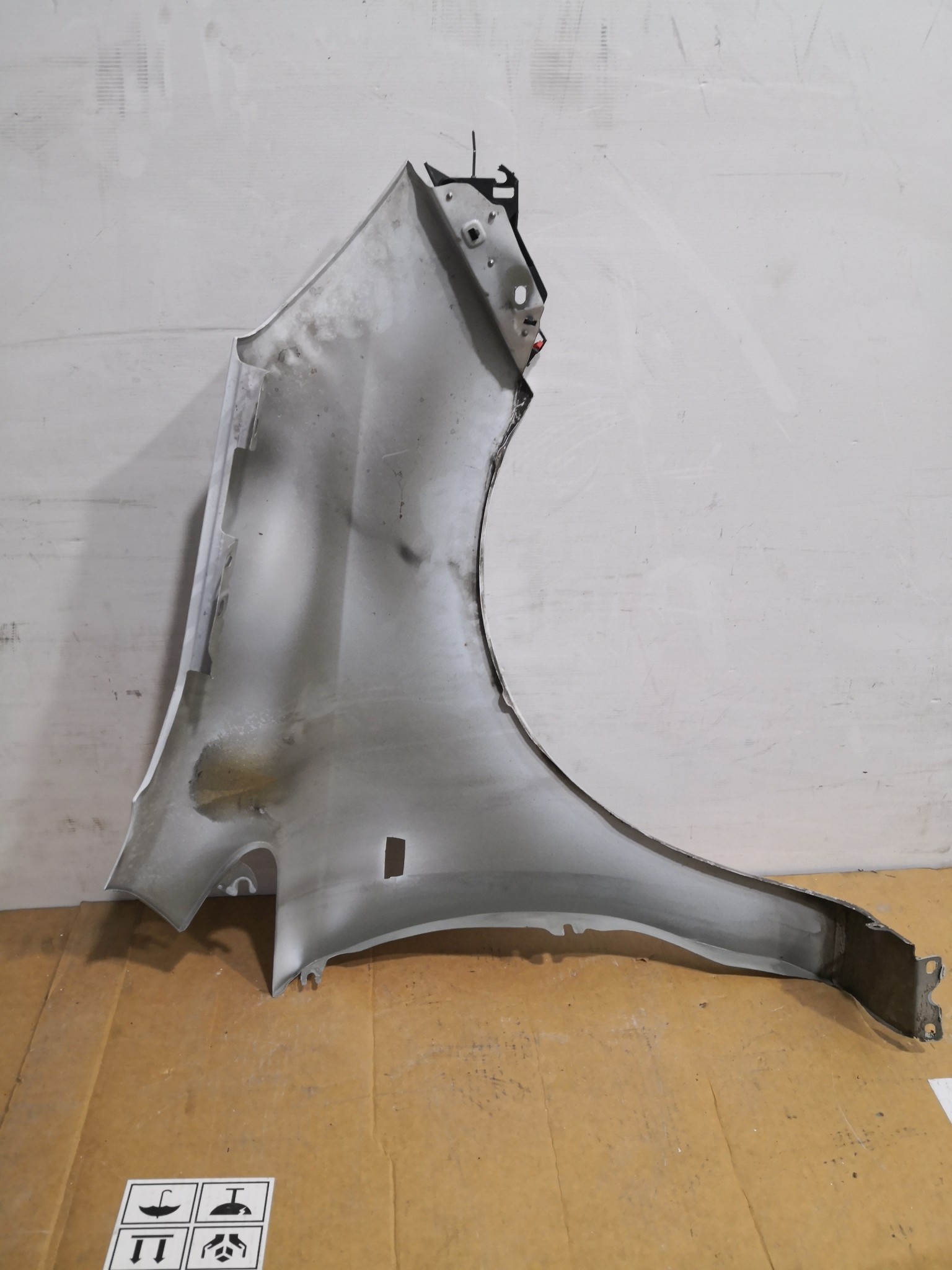 Guarda Lamas Esq OPEL CORSA D (S07) | 06 - 14 Imagem-2