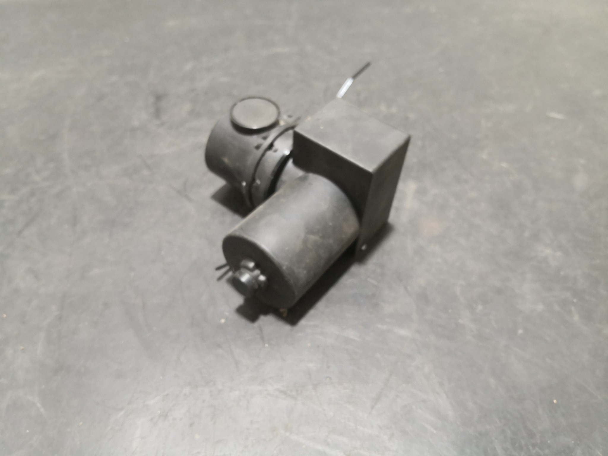 Compressor Fecho Central SEAT IBIZA II (6K1) | 93 - 02 Imagem-3