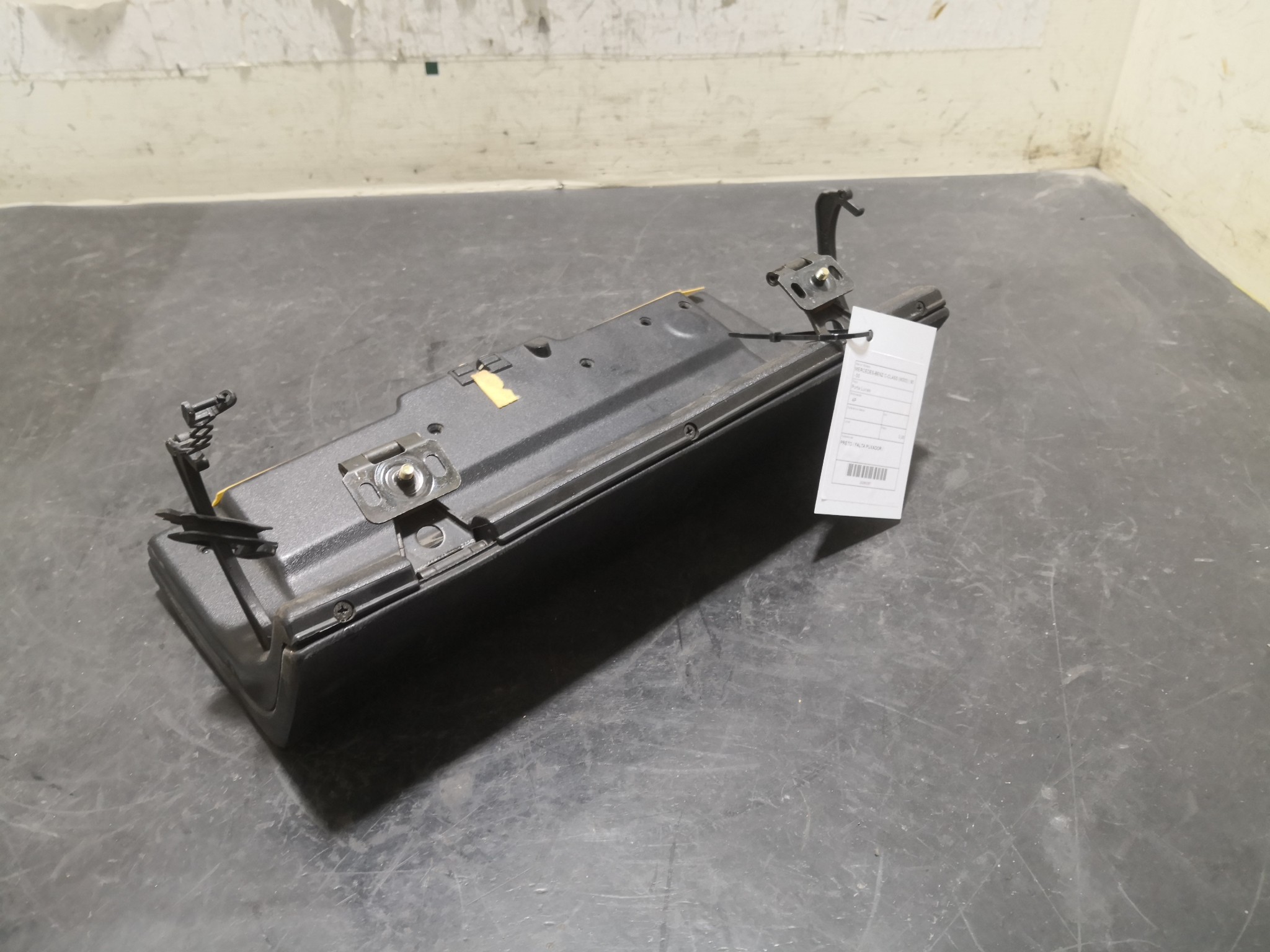 Porta Luvas MERCEDES-BENZ C-CLASS (W202) | 93 - 00 Imagem-3