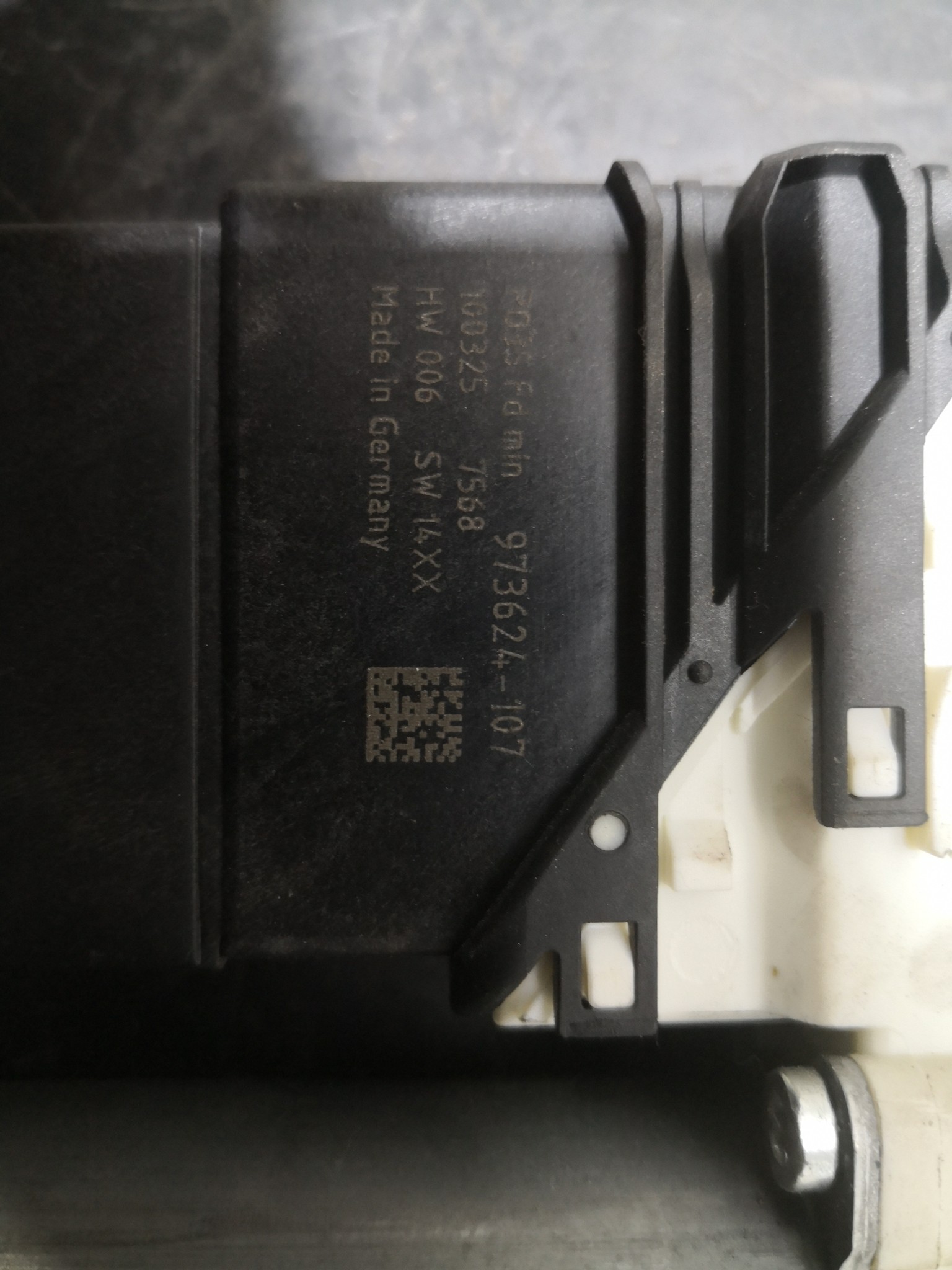 Motor elevador trás esq. VOLKSWAGEN GOLF VI Variant (AJ5) | 09 - 14 Imagem-4