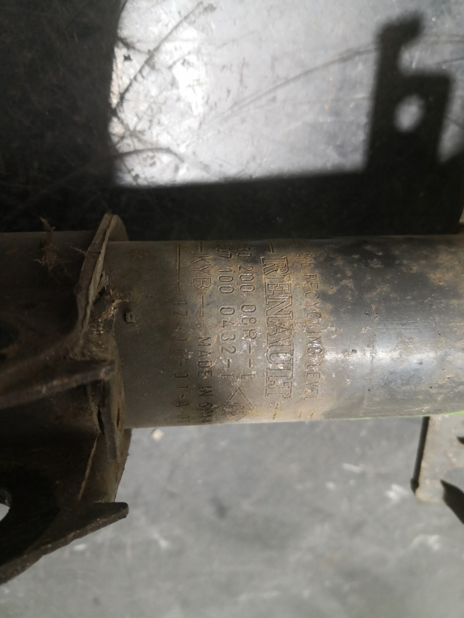 Amortecedor Frente Esq RENAULT MEGANE III Hatchback (BZ0/1_) | 08 -  Imagem-2