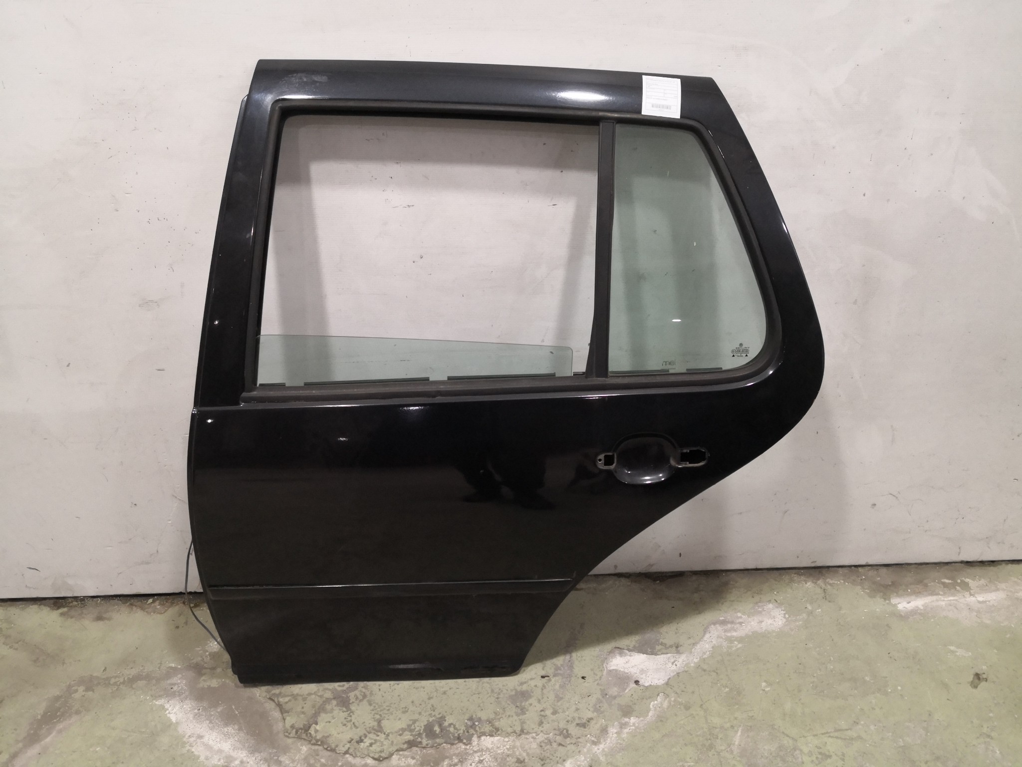 Porta Trás Esq VOLKSWAGEN - ID S_110277