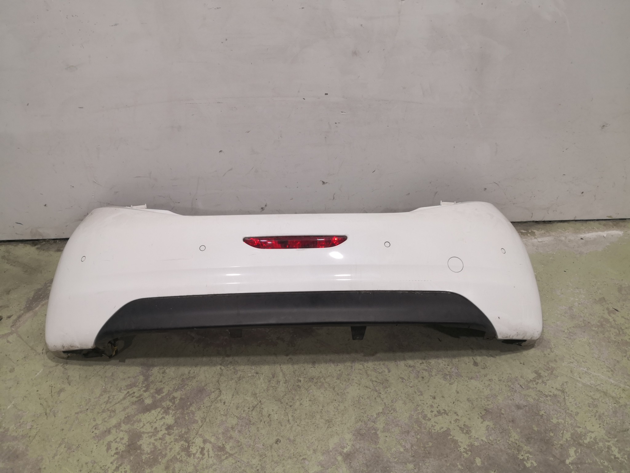 Para Choques de Trás PEUGEOT - ID S_110304