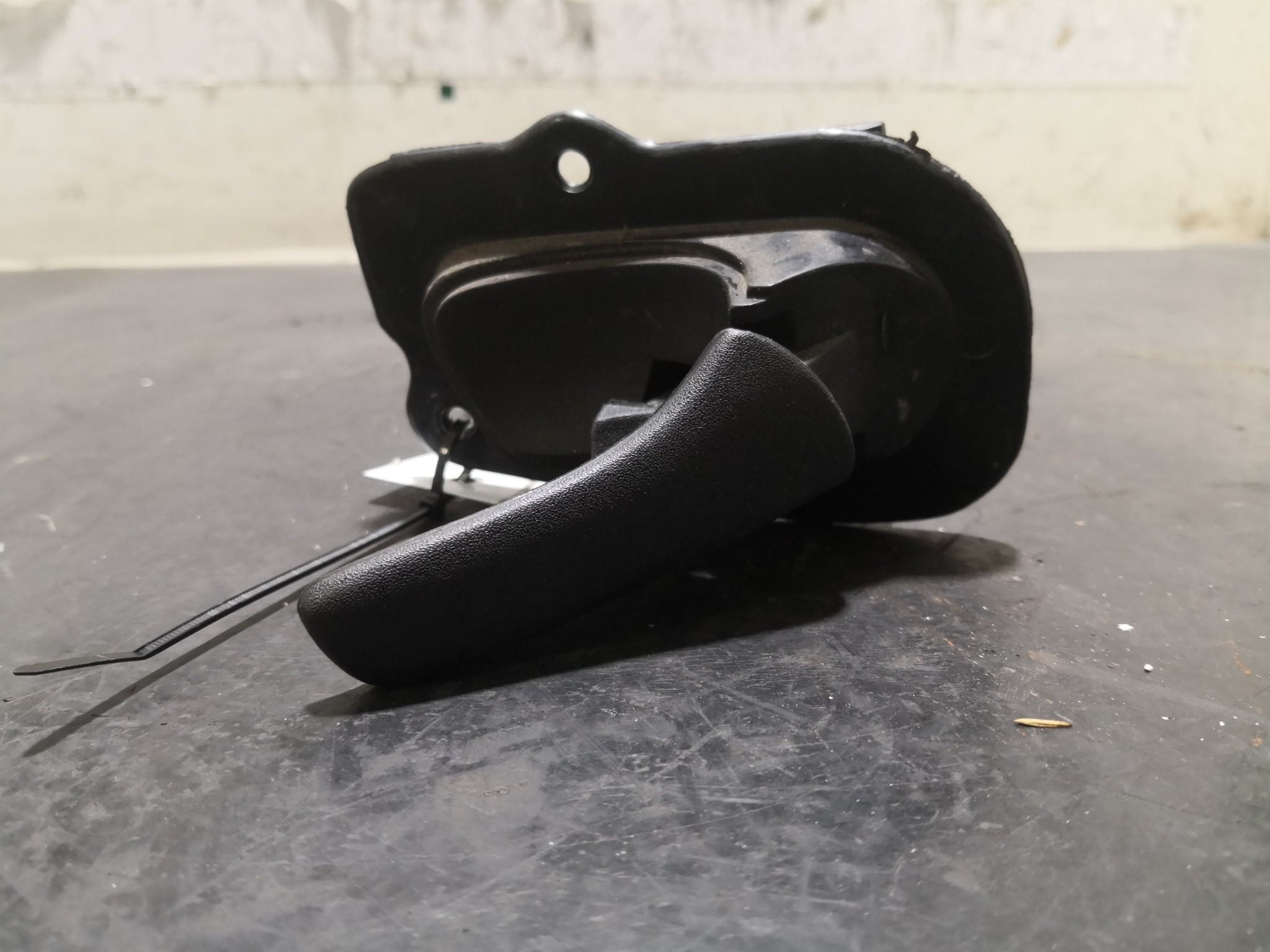 Puxador Interior Frt Dto OPEL - ID S_110362