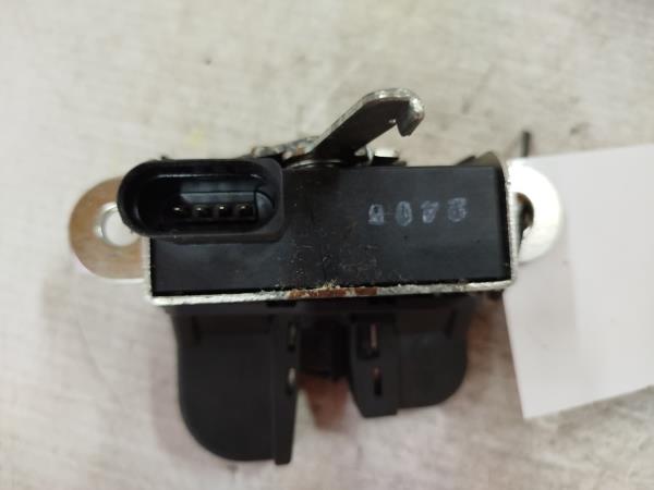 Fecho da Mala VOLKSWAGEN GOLF V (1K1) | 03 - 09 Imagem-2