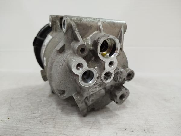 Compressor do Ar condicionado RENAULT MEGANE II Grandtour (KM0/1_) | 03 - 12 Imagem-4