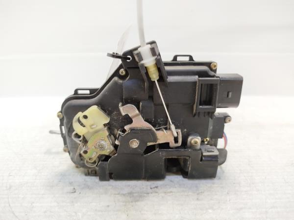 Fecho da Porta Frente Esq AUDI A6 (4B2, C5) | 97 - 05 Imagem-1