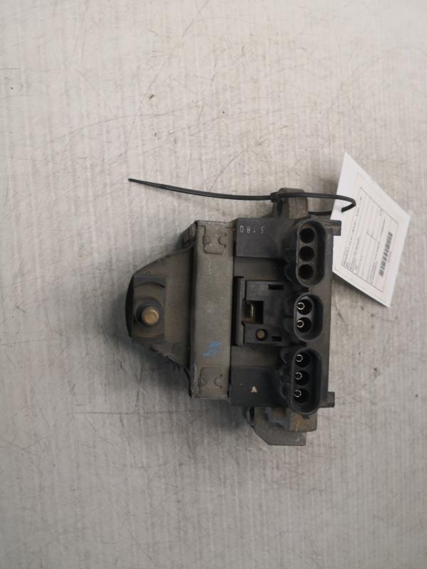 Bobine de Ignição RENAULT CLIO I (B/C57_, 5/357_) | 90 - 98 Imagem-2