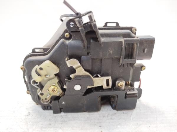 Fecho da Porta Frente Esq AUDI A4 (8E2, B6) | 00 - 05 Imagem-2