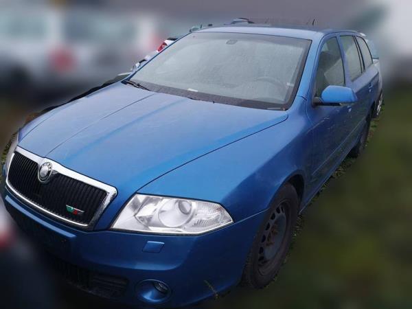 OCTAVIA II Combi  SKODA - ID V_SALV20140053