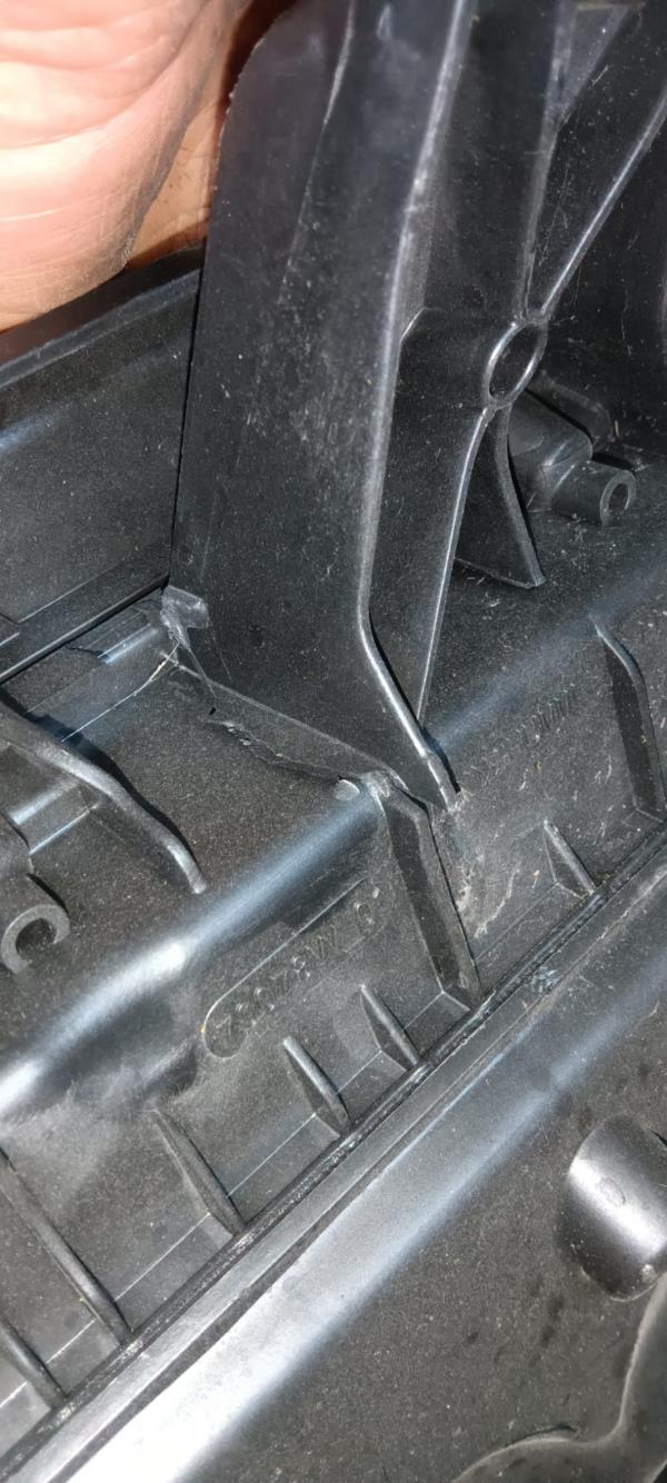 Caixa Filtro de Ar CITROEN BERLINGO (B9) | 08 -  Imagem-1