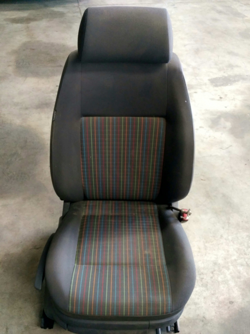 Banco Passageiro (20148237).