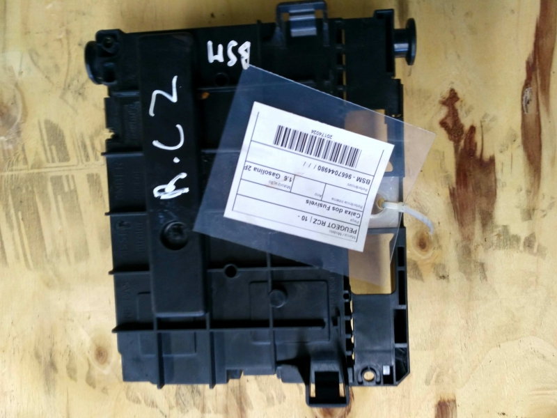 Caixa Fusíveis / SAM (20174024).