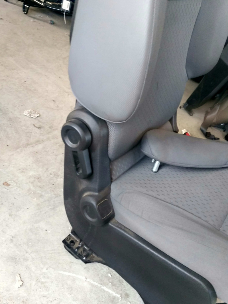 Bancos Frente (20184436).