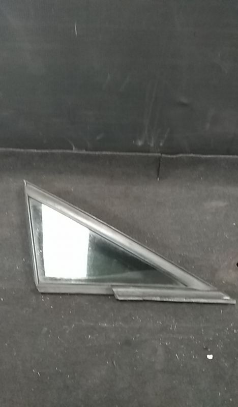 Vidro lateral canto frente direito SEAT IBIZA IV ST (6J8, 6P8) | 10 - 16 Imagem-0