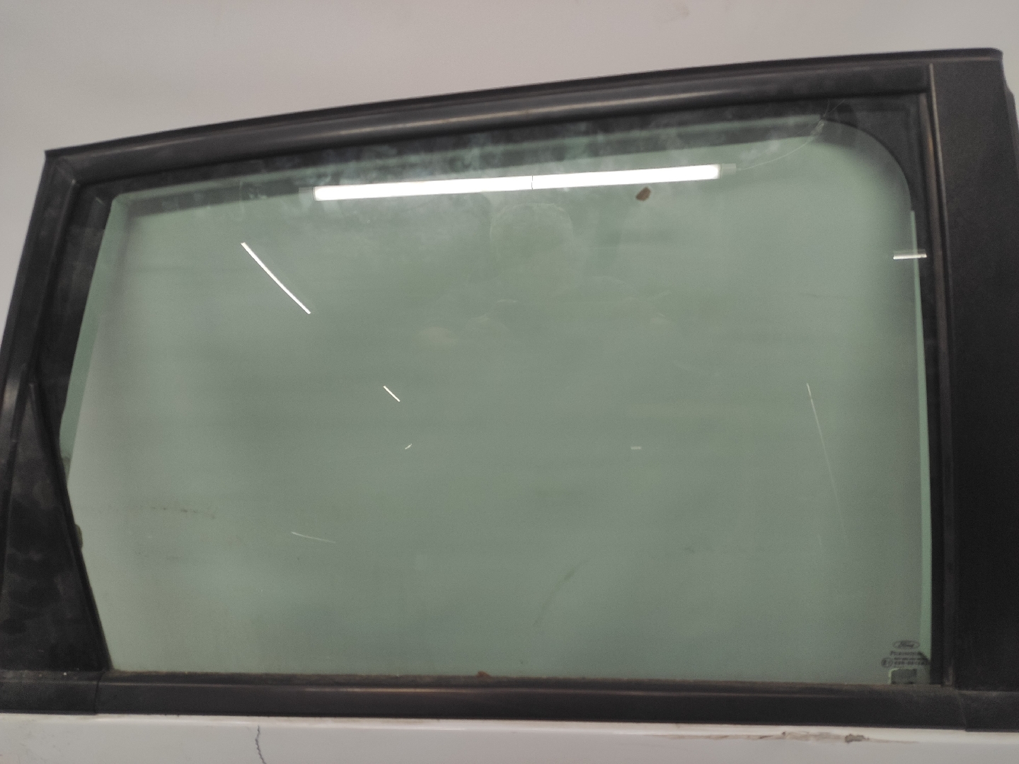 Right rear door glass FORD FIESTA V (JH_, JD_) | 01 - 14