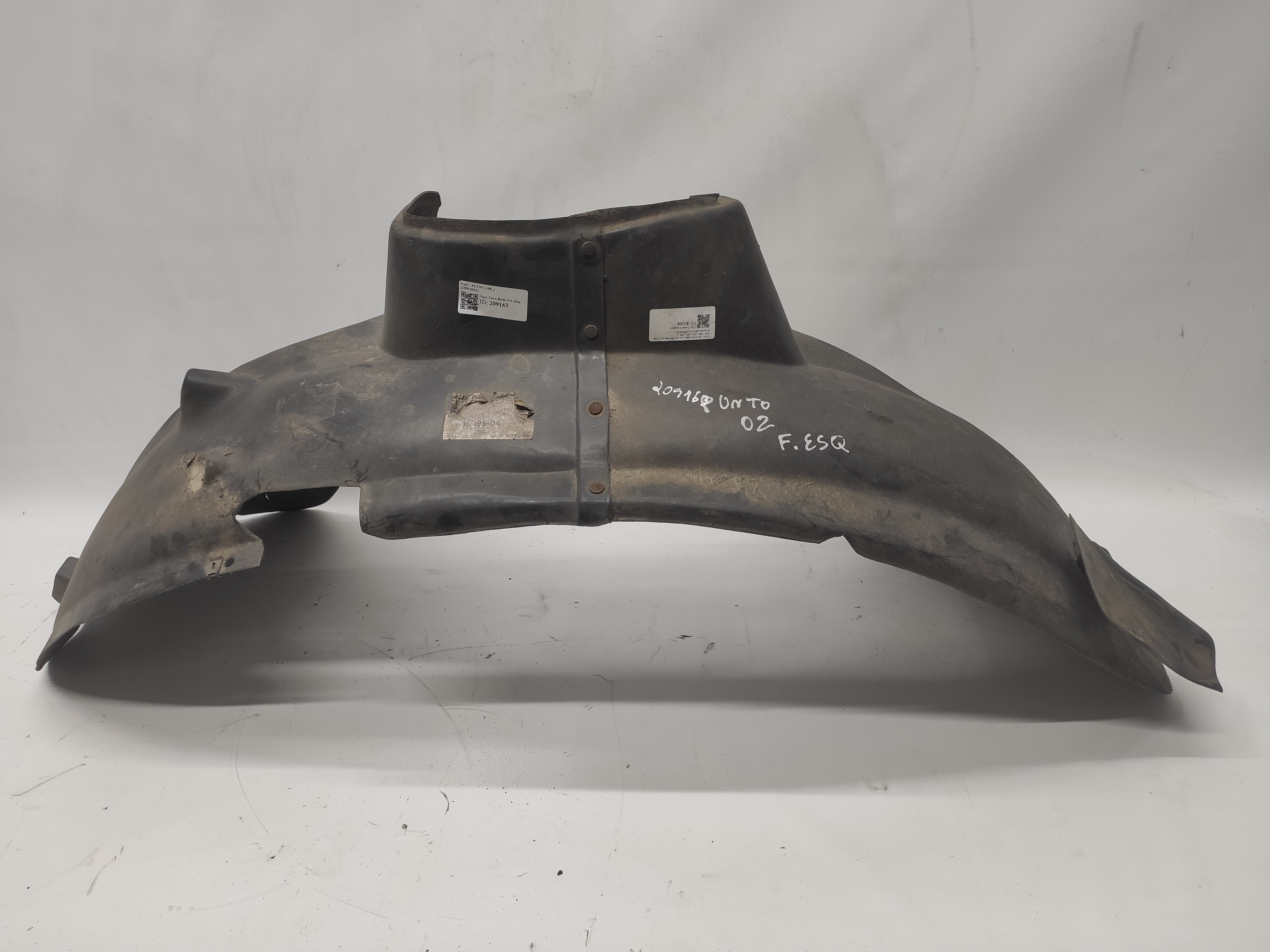 Cave de Roda Frente Esquerda FIAT PUNTO (188_) | 99 - 12