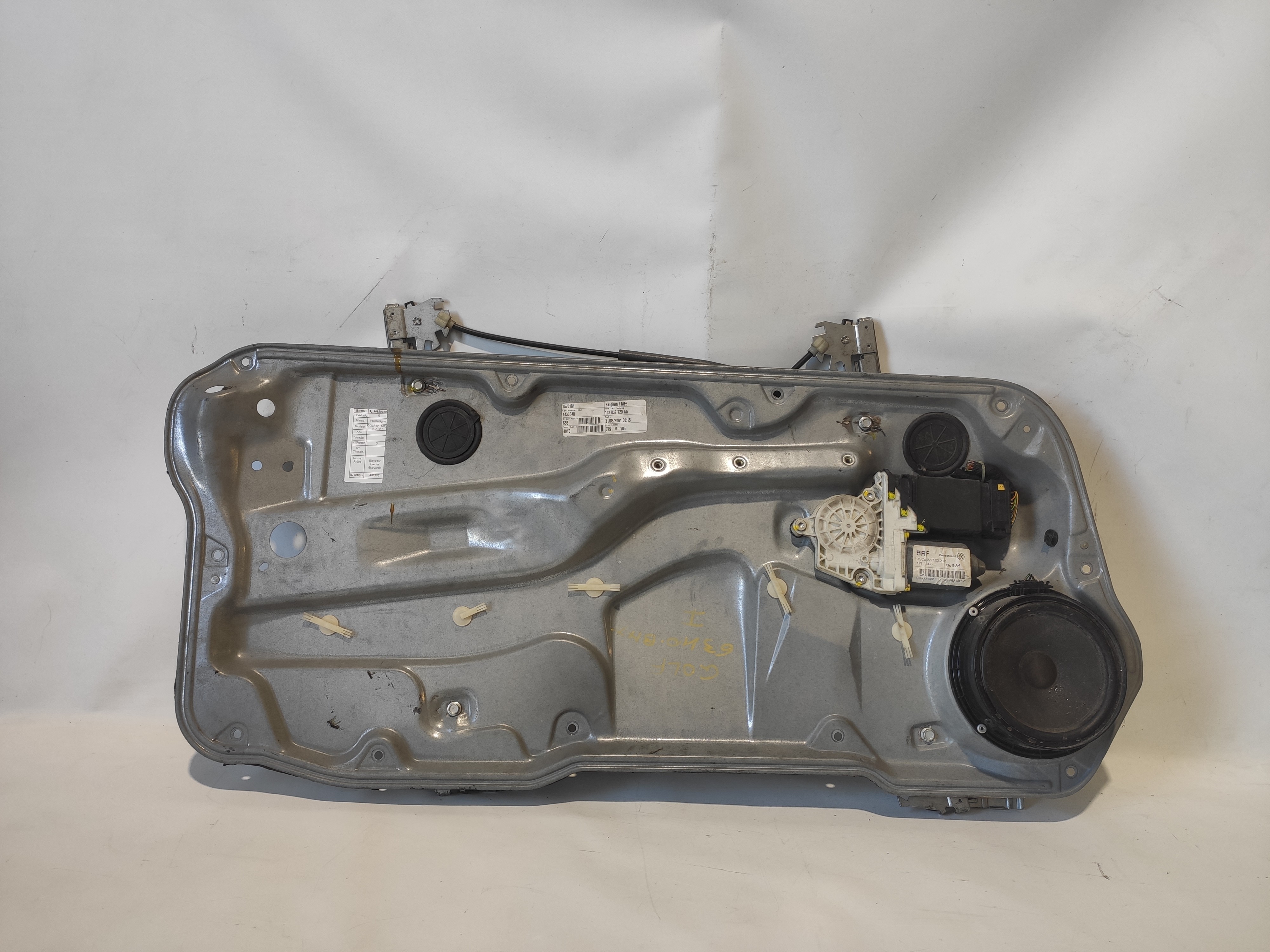 Elevador Frente Esquerdo VOLKSWAGEN GOLF IV (1J1) | 97 - 07