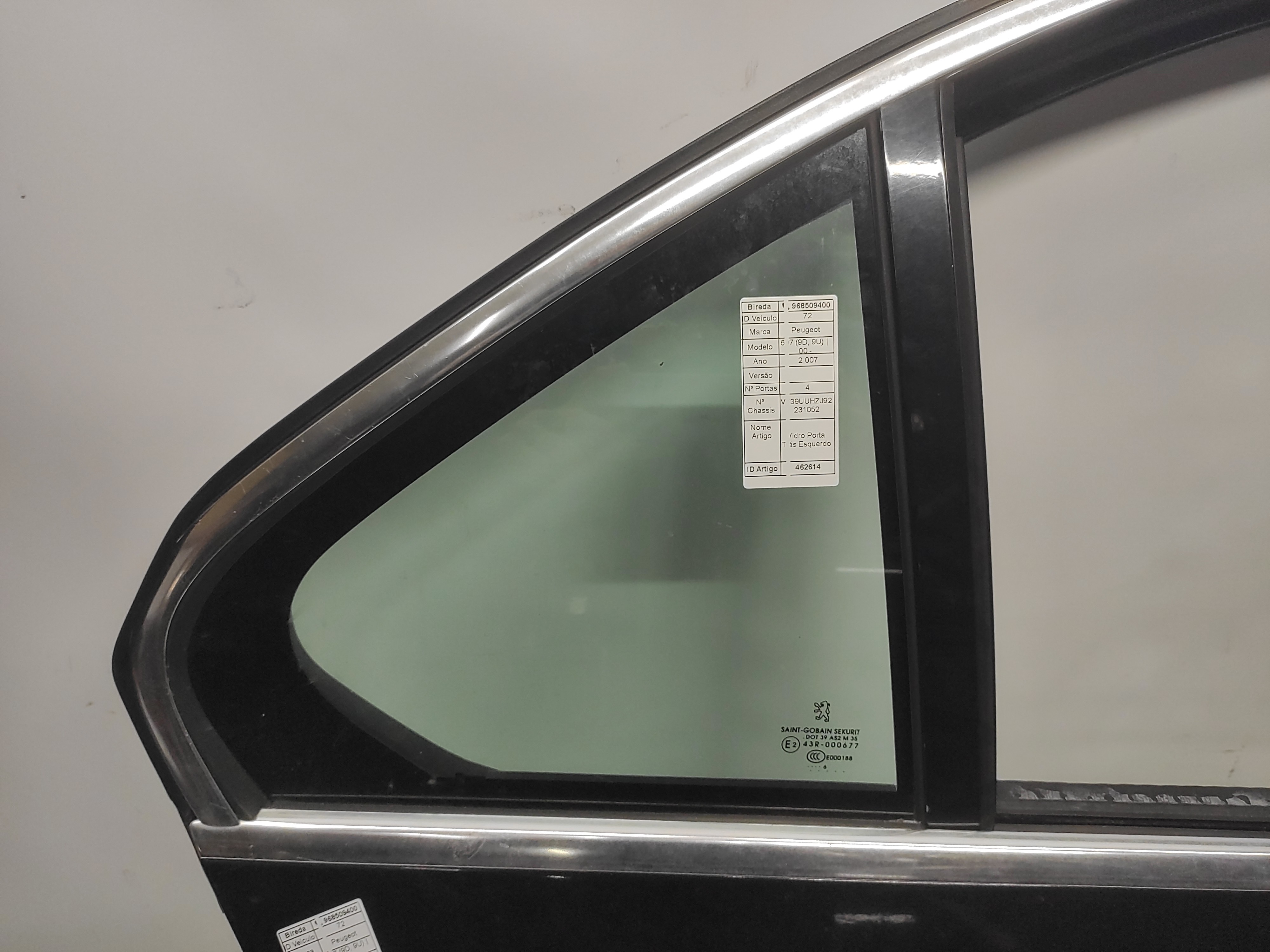 Porte vitrée arrière droite PEUGEOT 607 (9D, 9U) | 00 - 