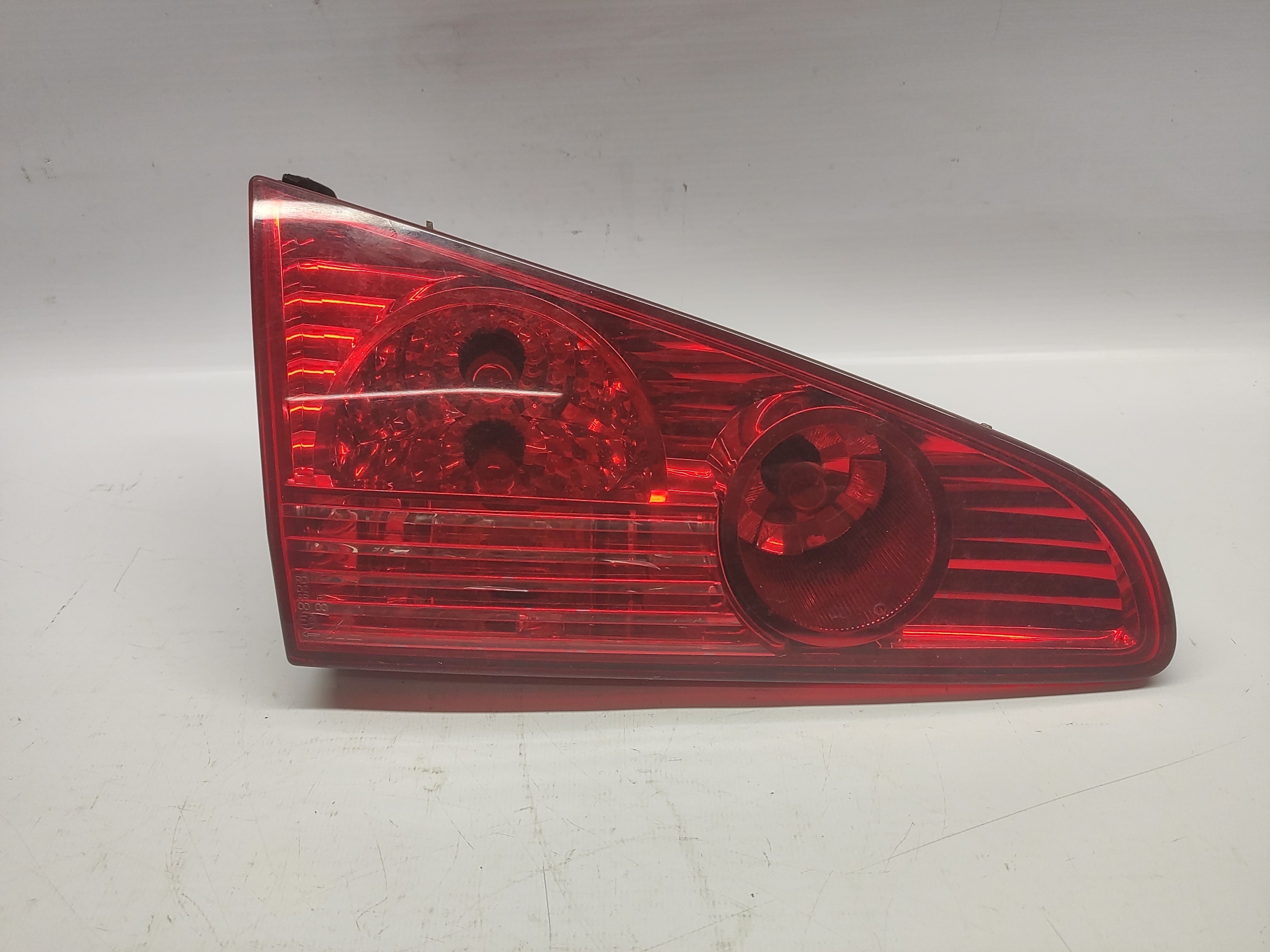 Farolim Esquerdo da Mala PEUGEOT 607 (9D, 9U) | 00 - 