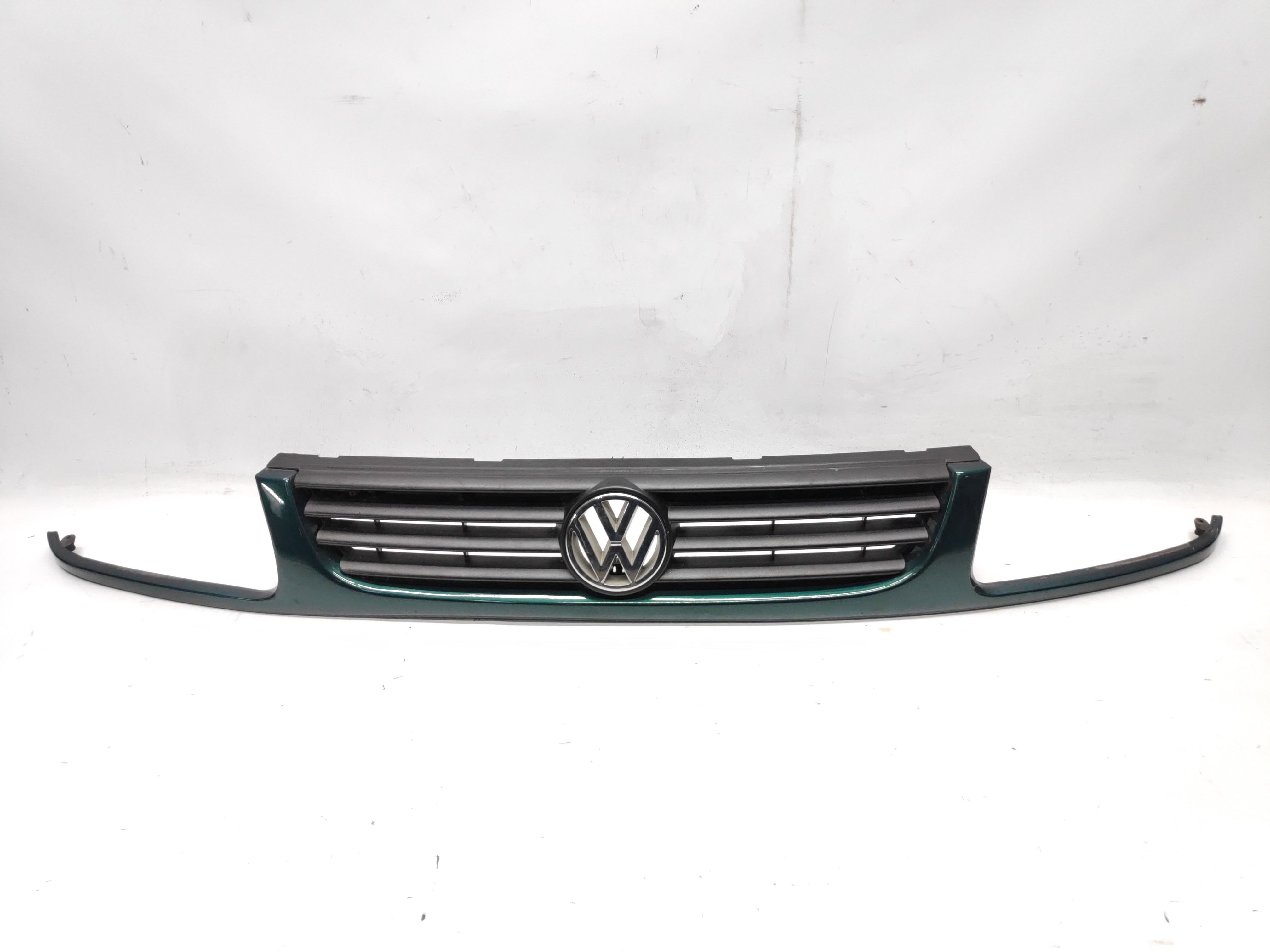 Grelha Capot VOLKSWAGEN POLO (6N1) | 94 - 99