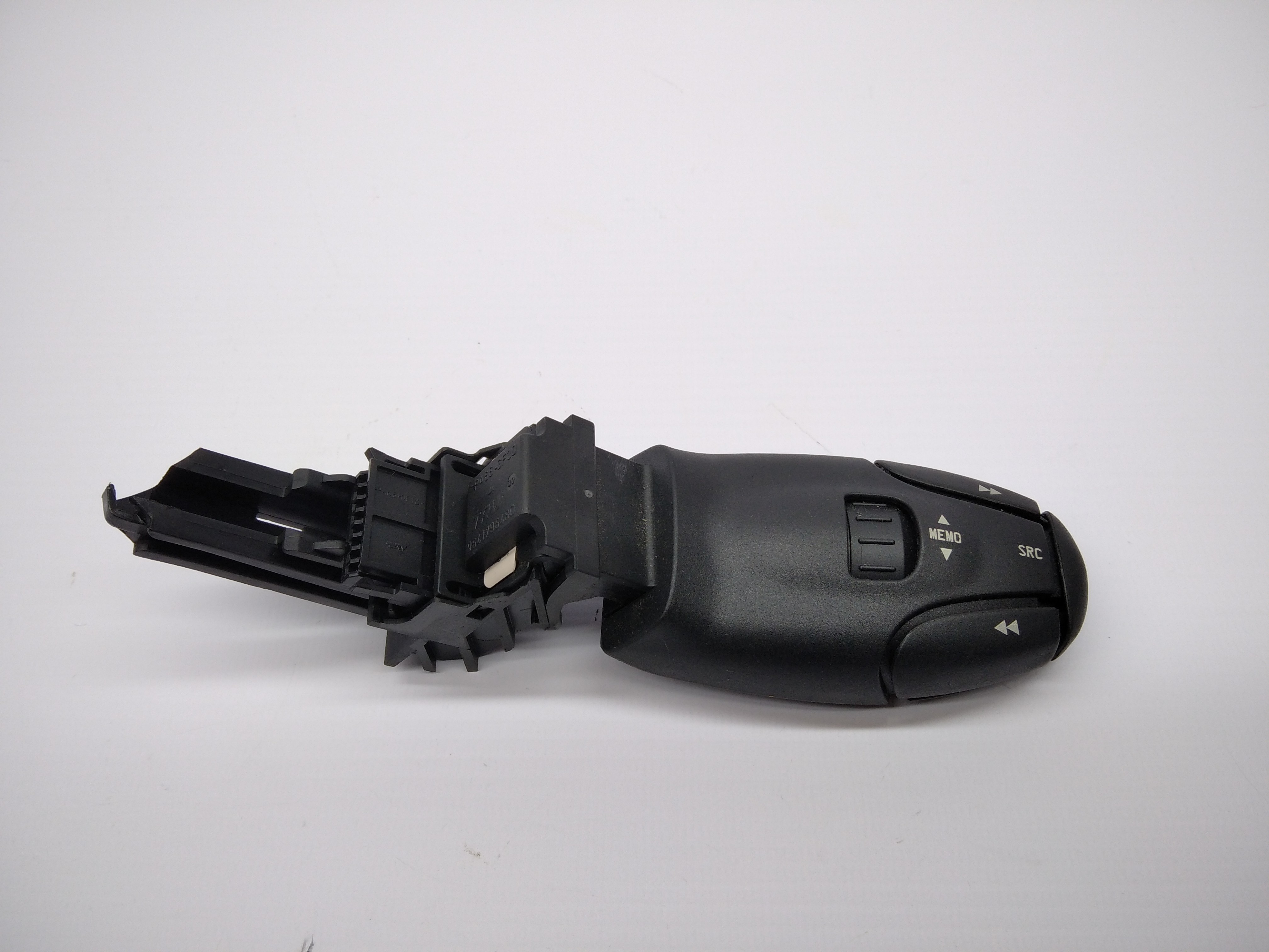 Comutador Radio PEUGEOT 407 (6D_) | 04 - 11