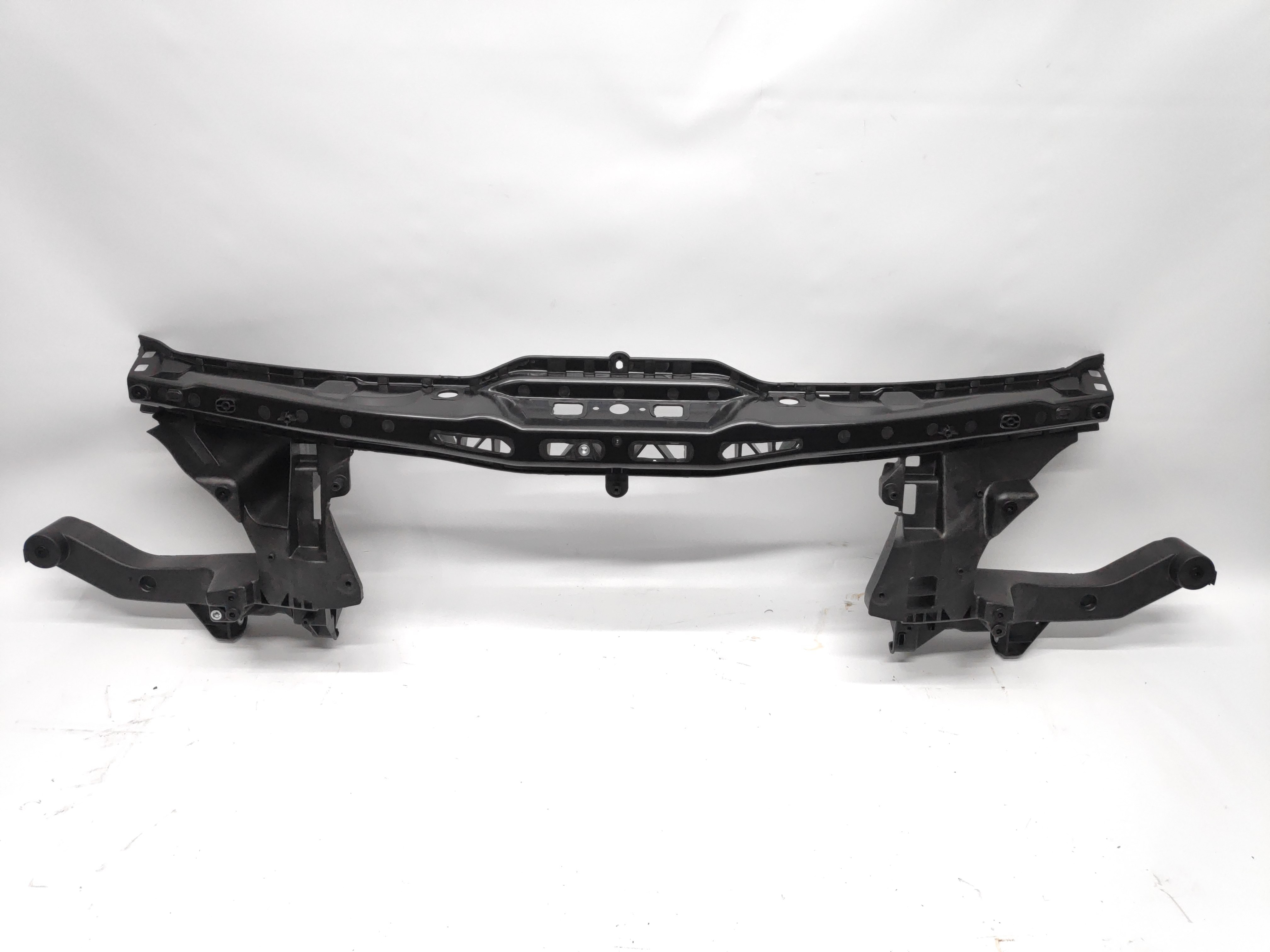 Frente em Fibra ou Chapa MERCEDES-BENZ VITO / MIXTO Caixa (W639) | 03 - 