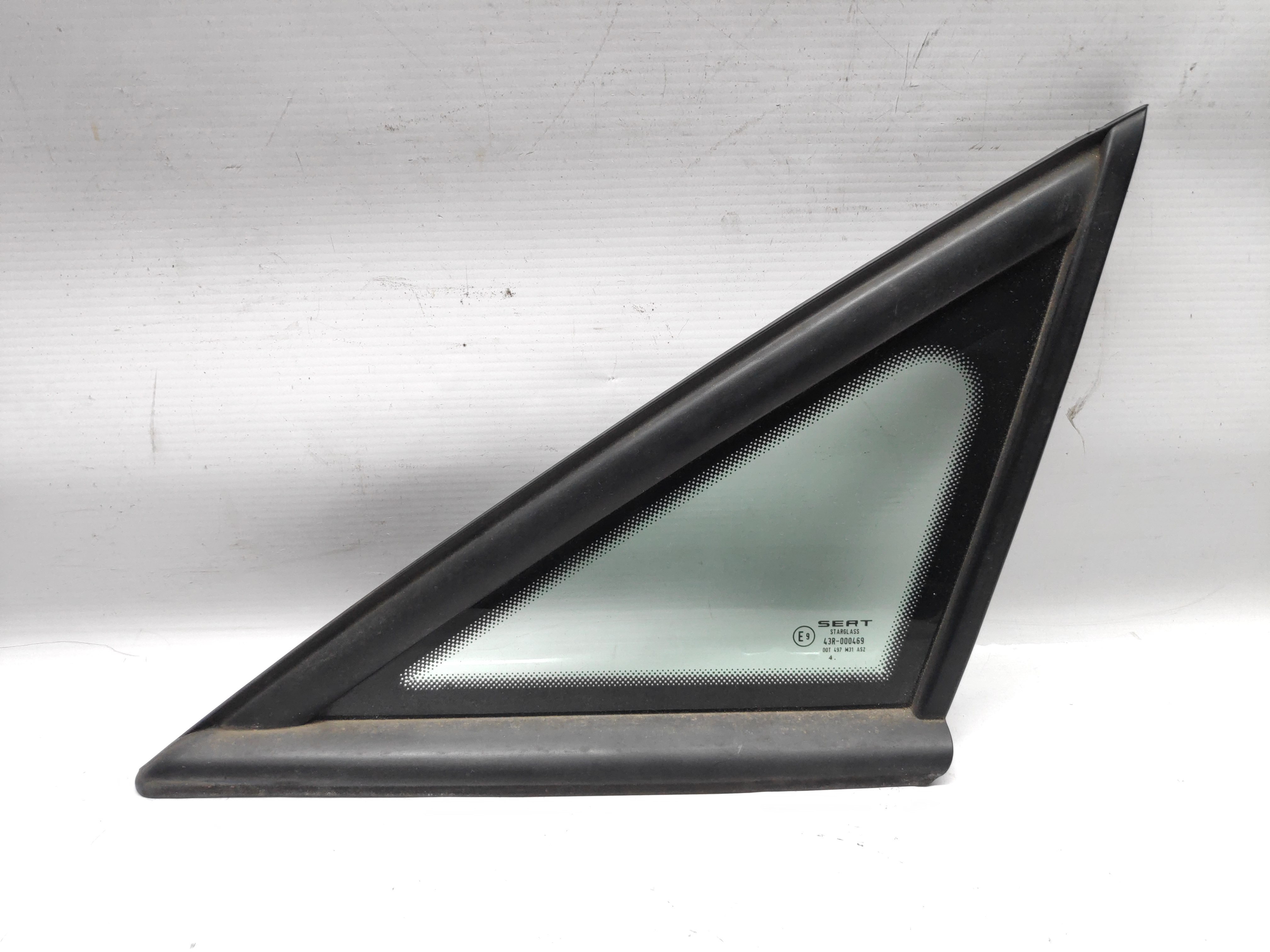 Vidro Porta Triangular Frente Esquerdo  SEAT ALTEA (5P1) | 04 - 