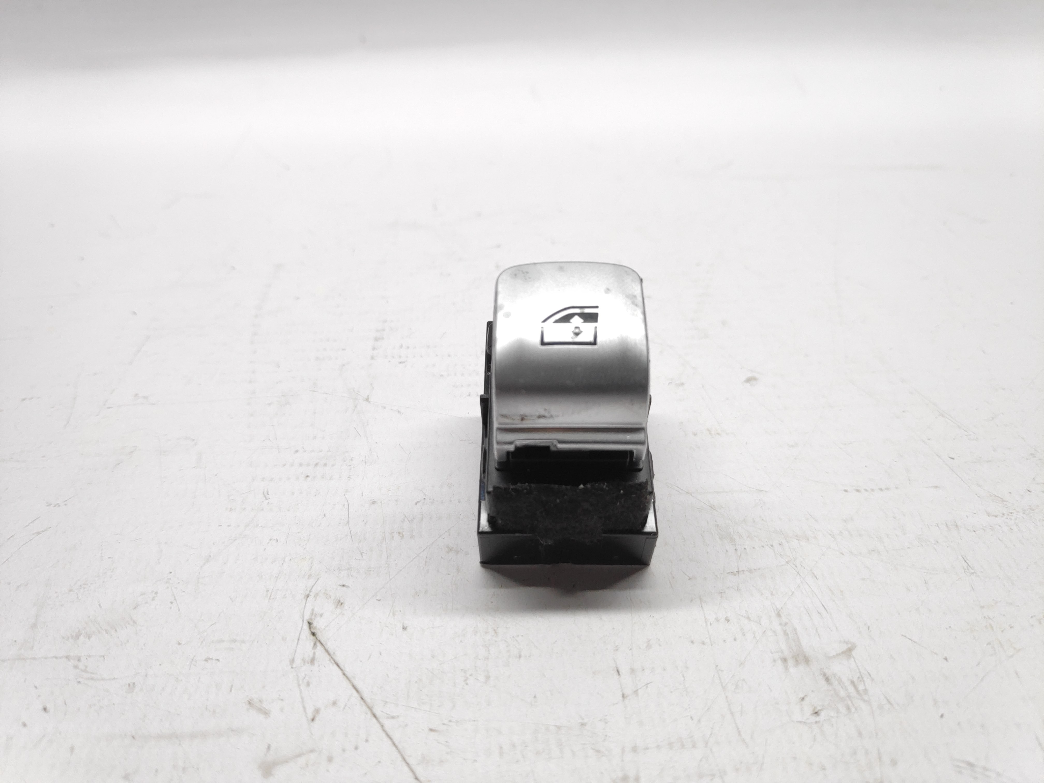 Interrupteur de vitre avant droite BMW X3 (G01, F97) | 17 - 