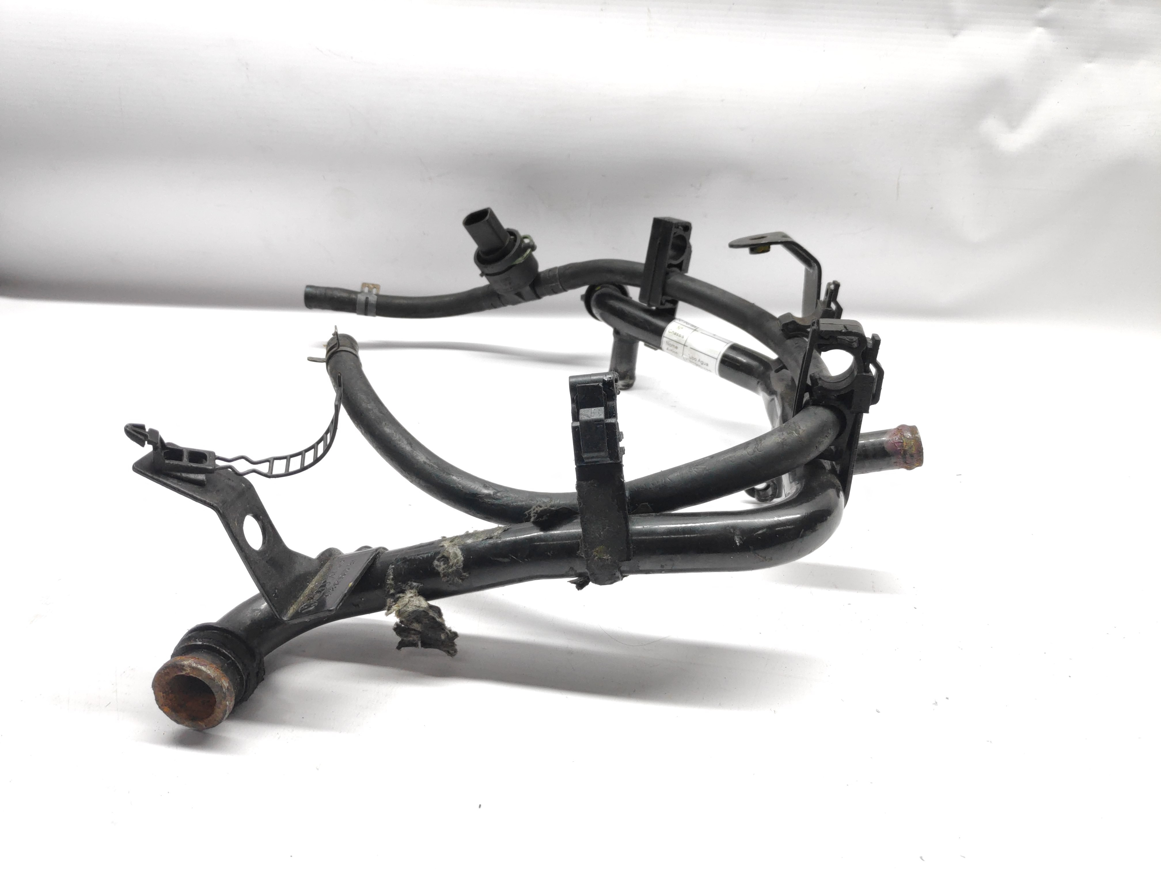 Tubo Agua Refrigeraçao de Motor  VOLKSWAGEN PASSAT (3B3) | 00 - 05