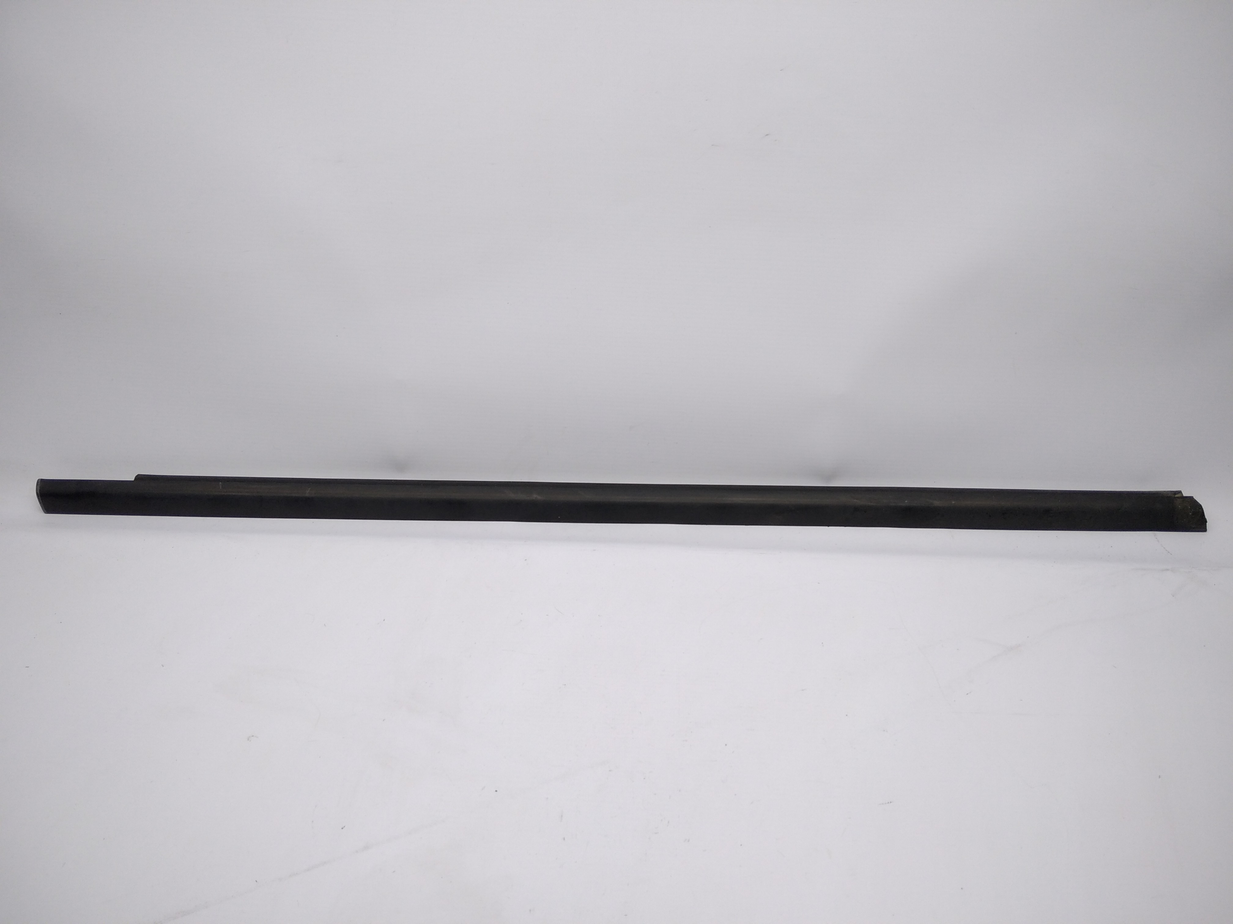 Friso Raspador Vidro Frente Direito OPEL VECTRA C Combi (Z02) | 03 - 09