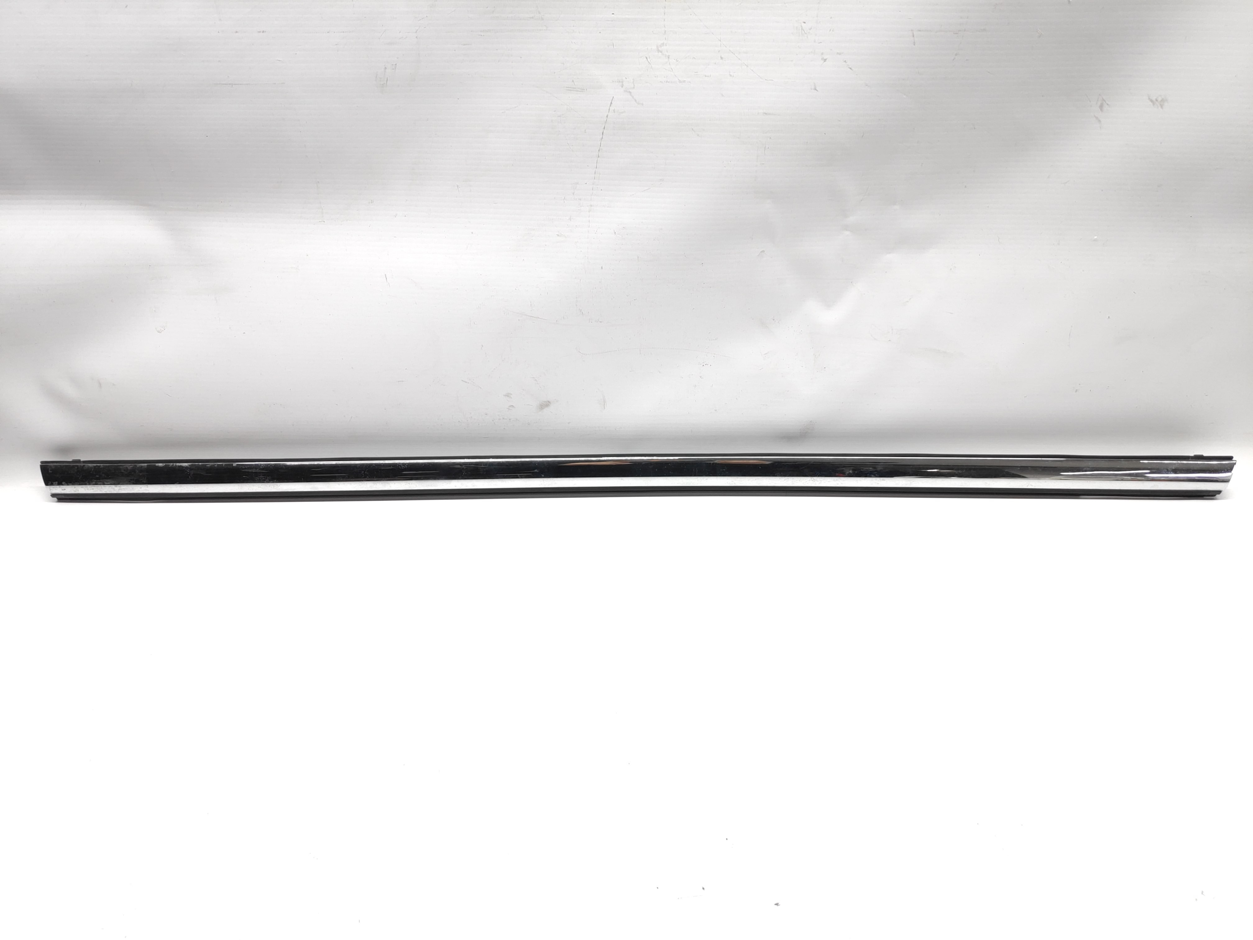 Friso Raspador Vidro Tras Direito FORD FIESTA VI (CB1, CCN) | 08 - 