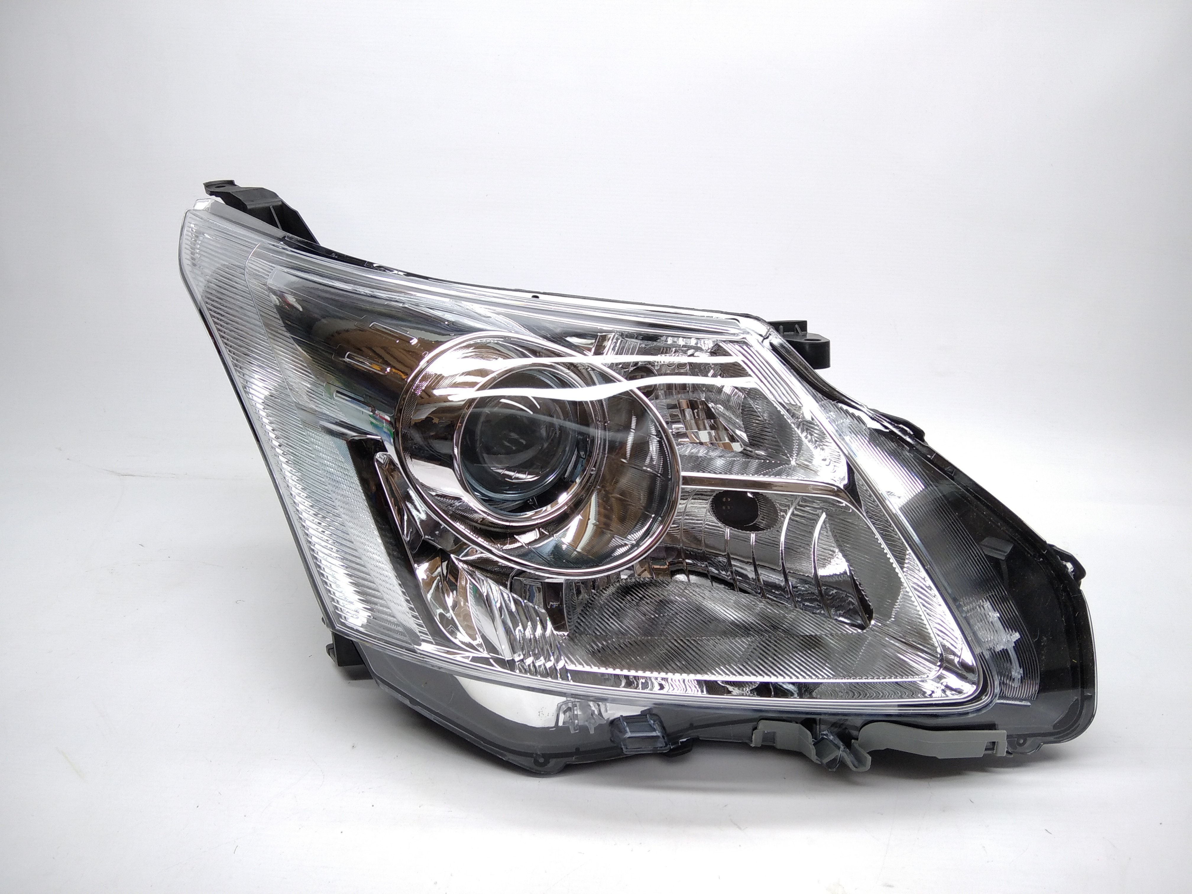 Right Headlight TOYOTA AVENSIS Combi (_T27_) | 09 - 18