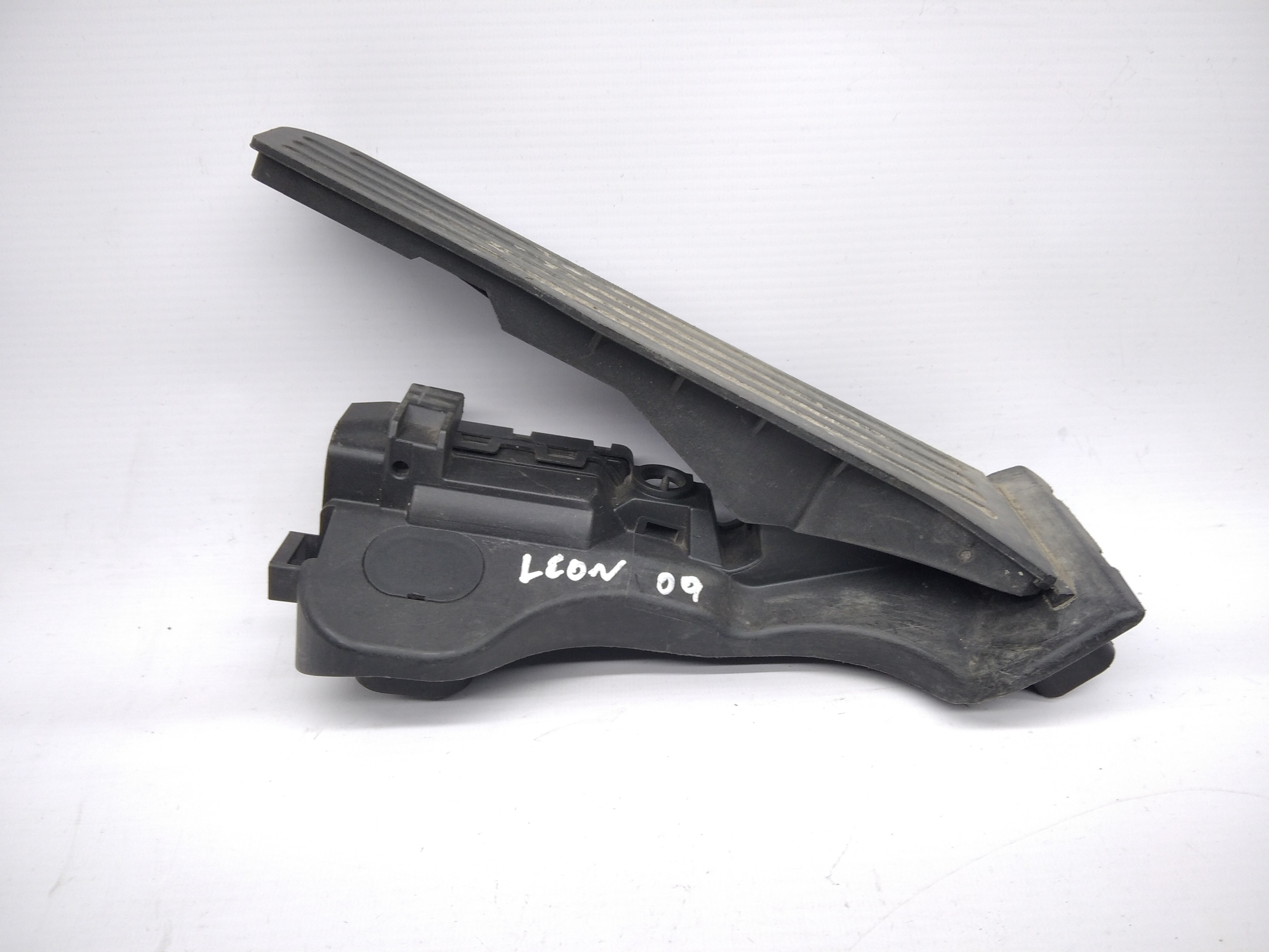 Drosselpotentiometer SEAT LEON (1P1) | 05 - 13