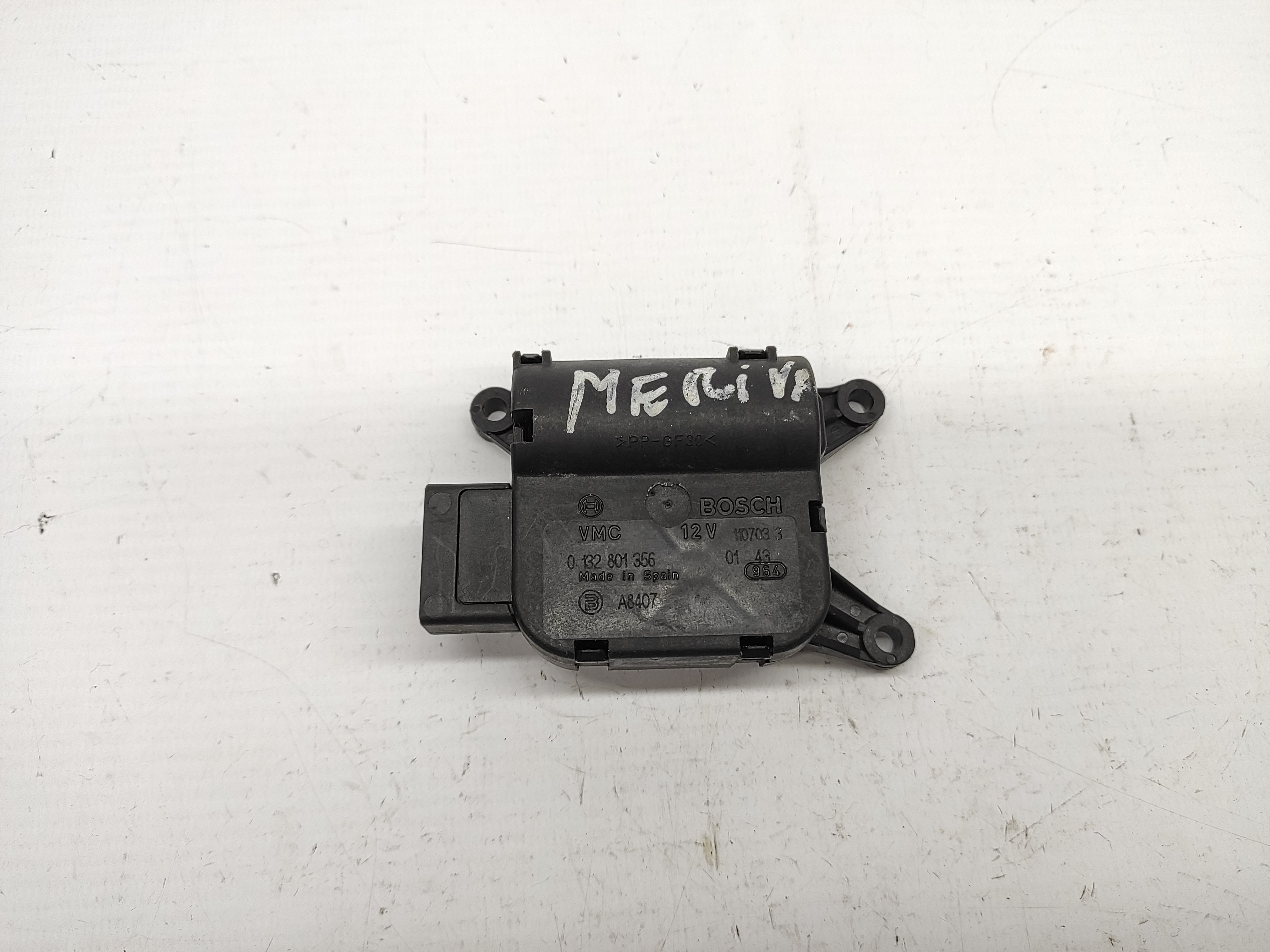 Motor Regulaçao Comporta Chauffage RENAULT MEGANE II (BM0/1_, CM0/1_) | 01 - 12 Imagem-0