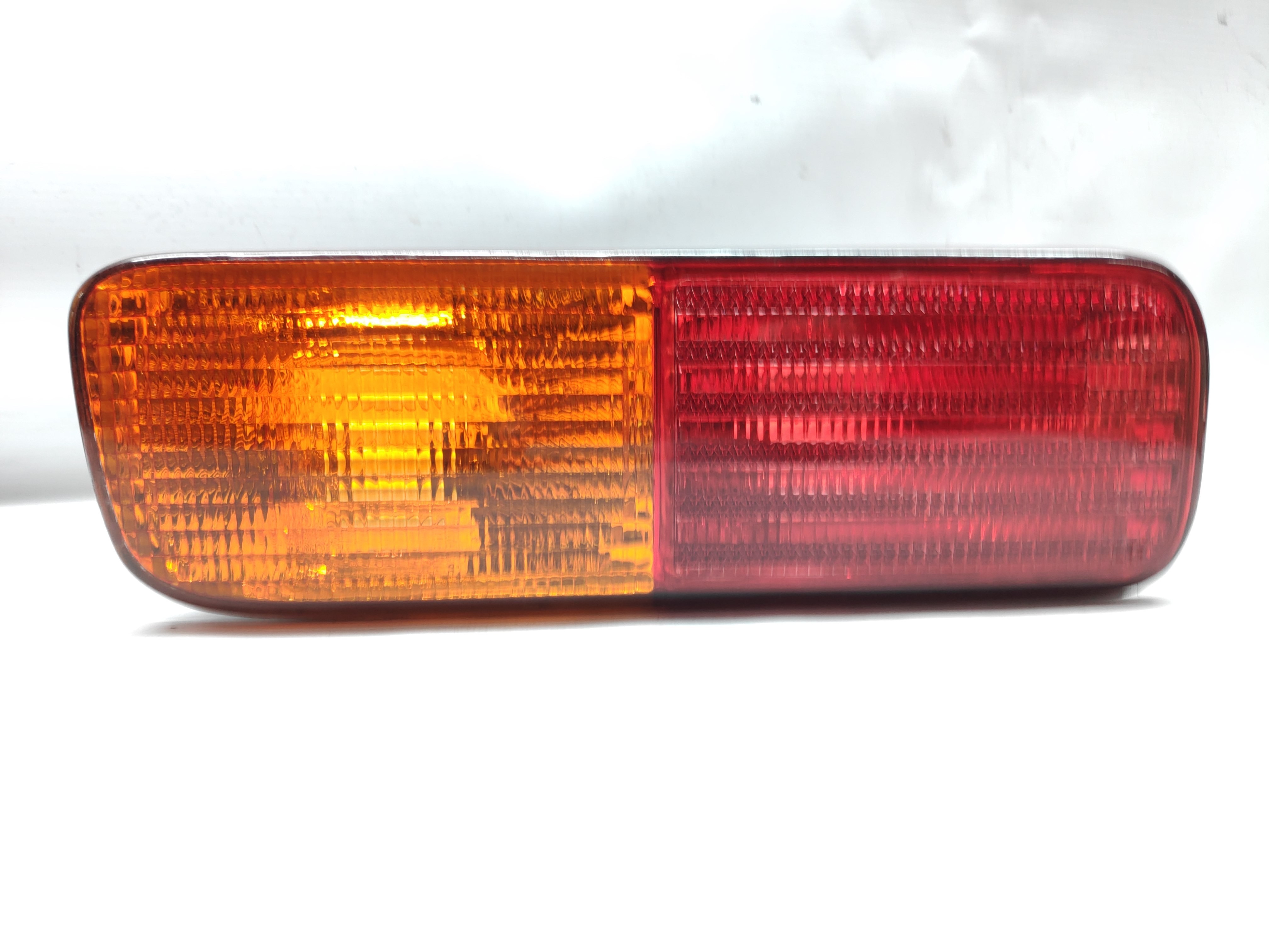 Farolim Tras Esquerdo LAND ROVER DISCOVERY II (L318) | 98 - 04