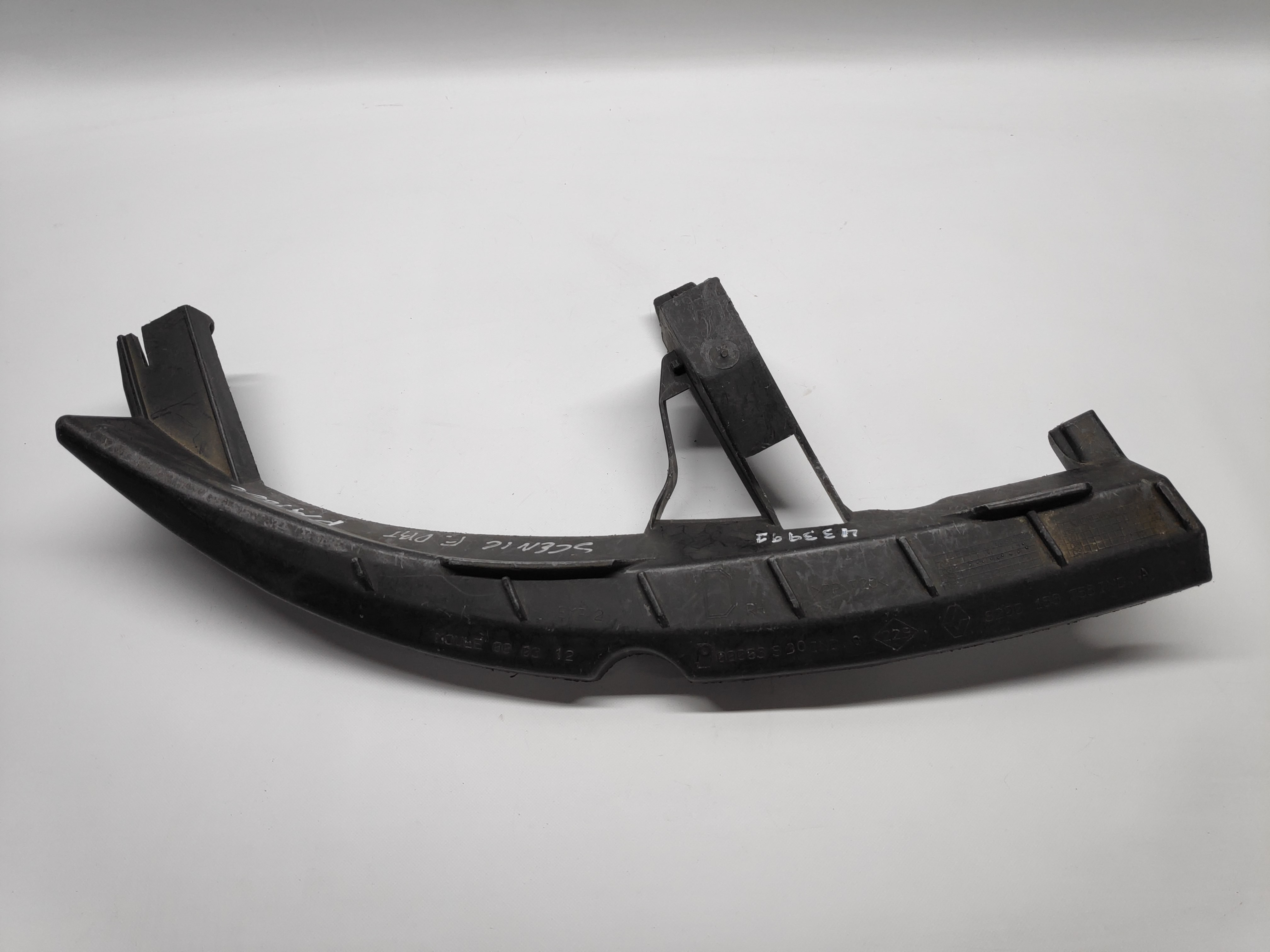 Guia Plastica Para Choques RENAULT SCÉNIC II (JM0/1_) | 03 - 10