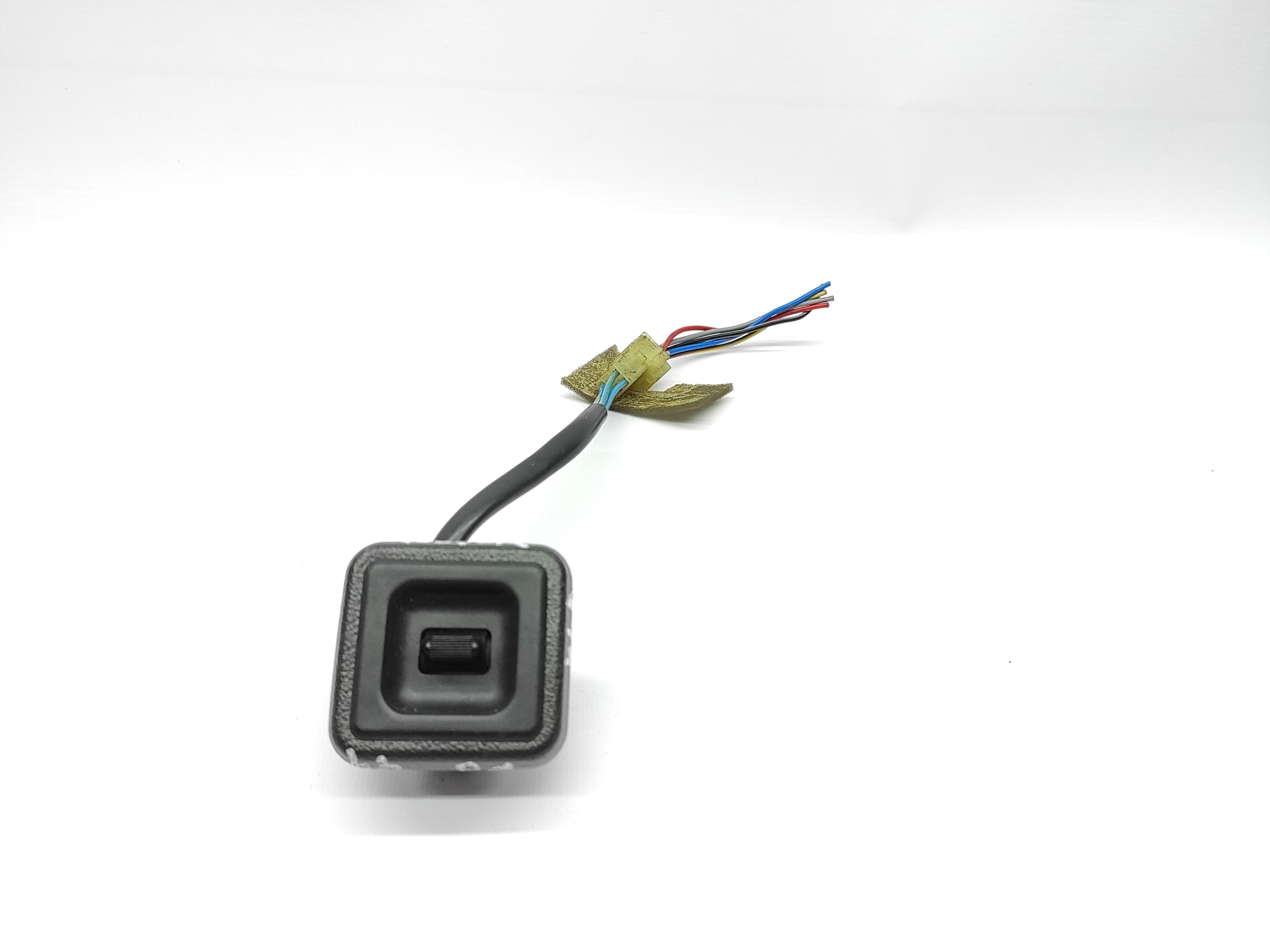 Right Front Window Switch ROVER 400 (XW) | 90 - 95