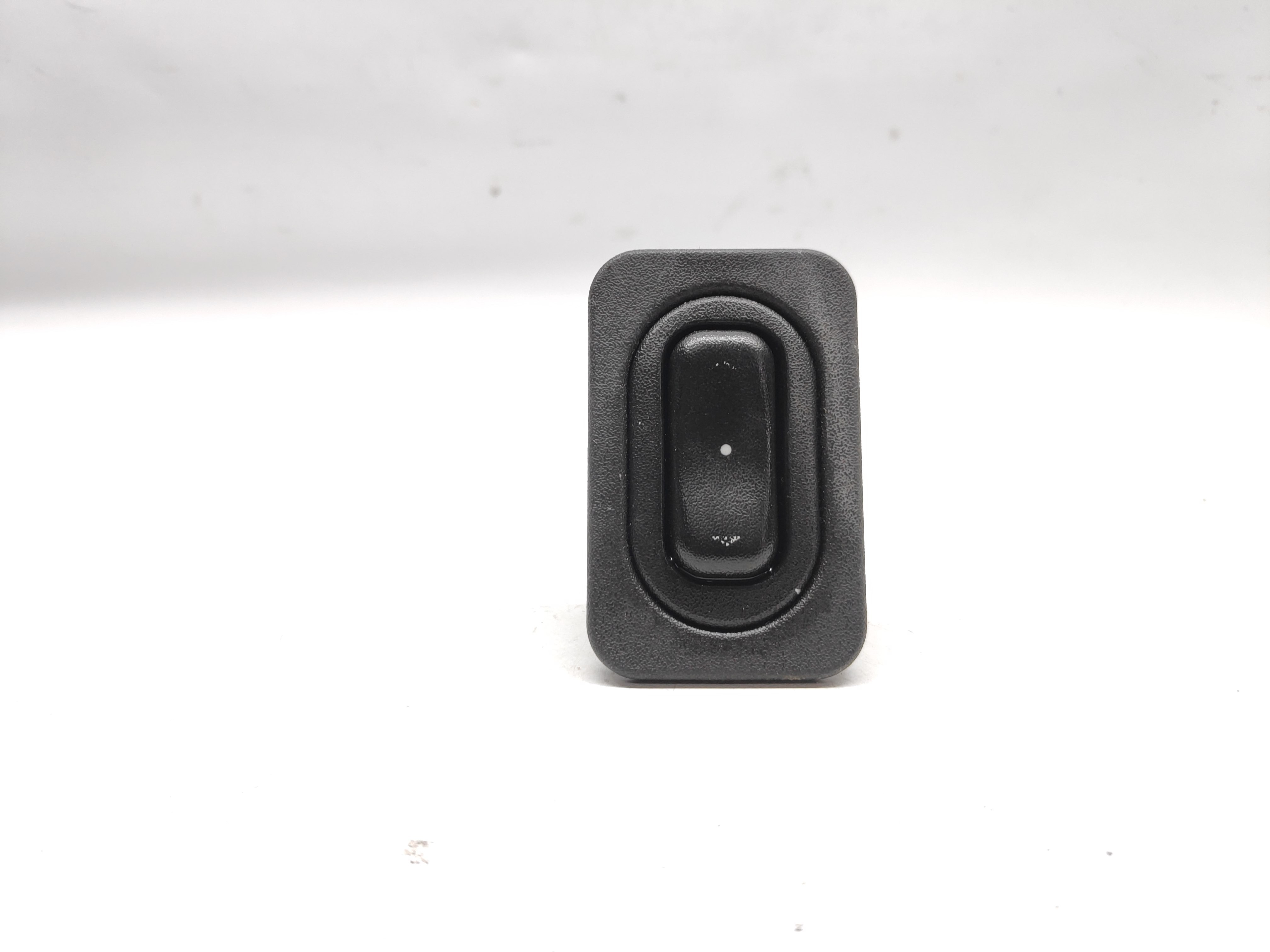 Right Front Window Switch OPEL CORSA C (X01) | 00 - 09