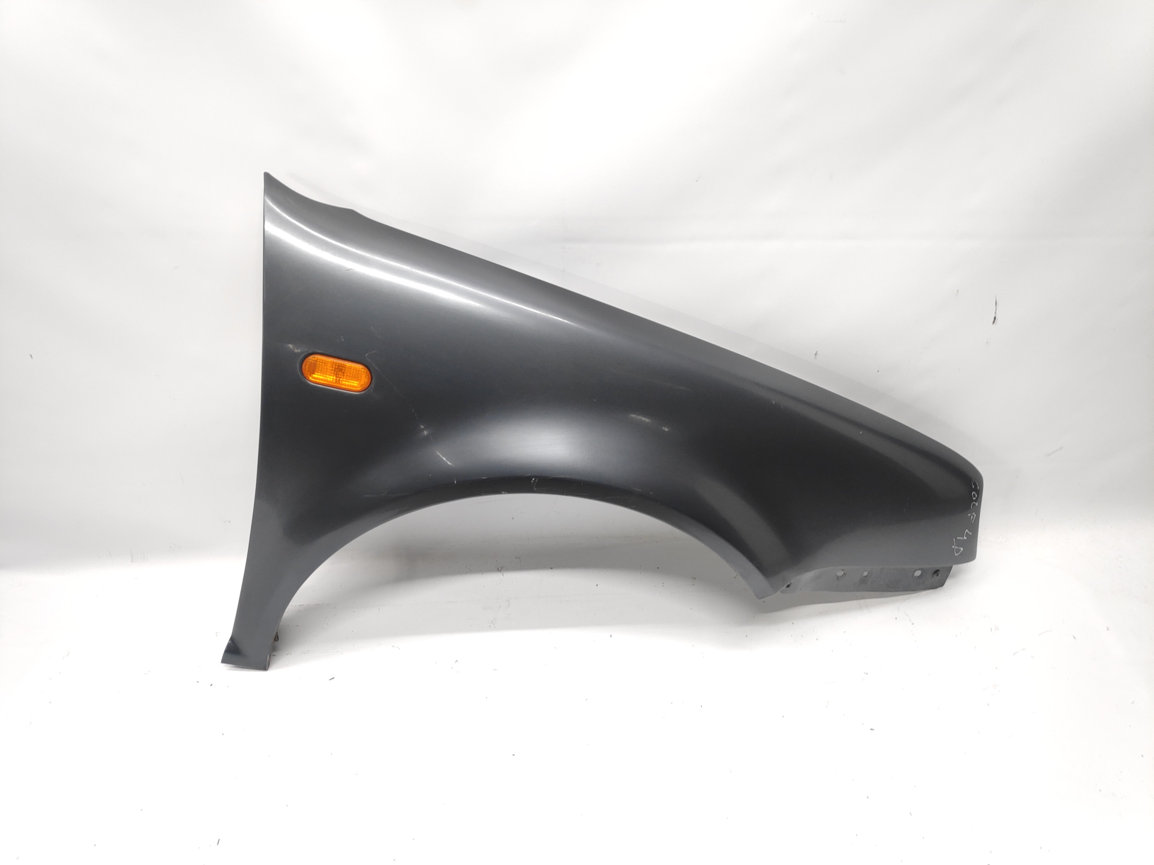 Guarda Lamas Frente Direito VOLKSWAGEN GOLF IV (1J1) | 97 - 07