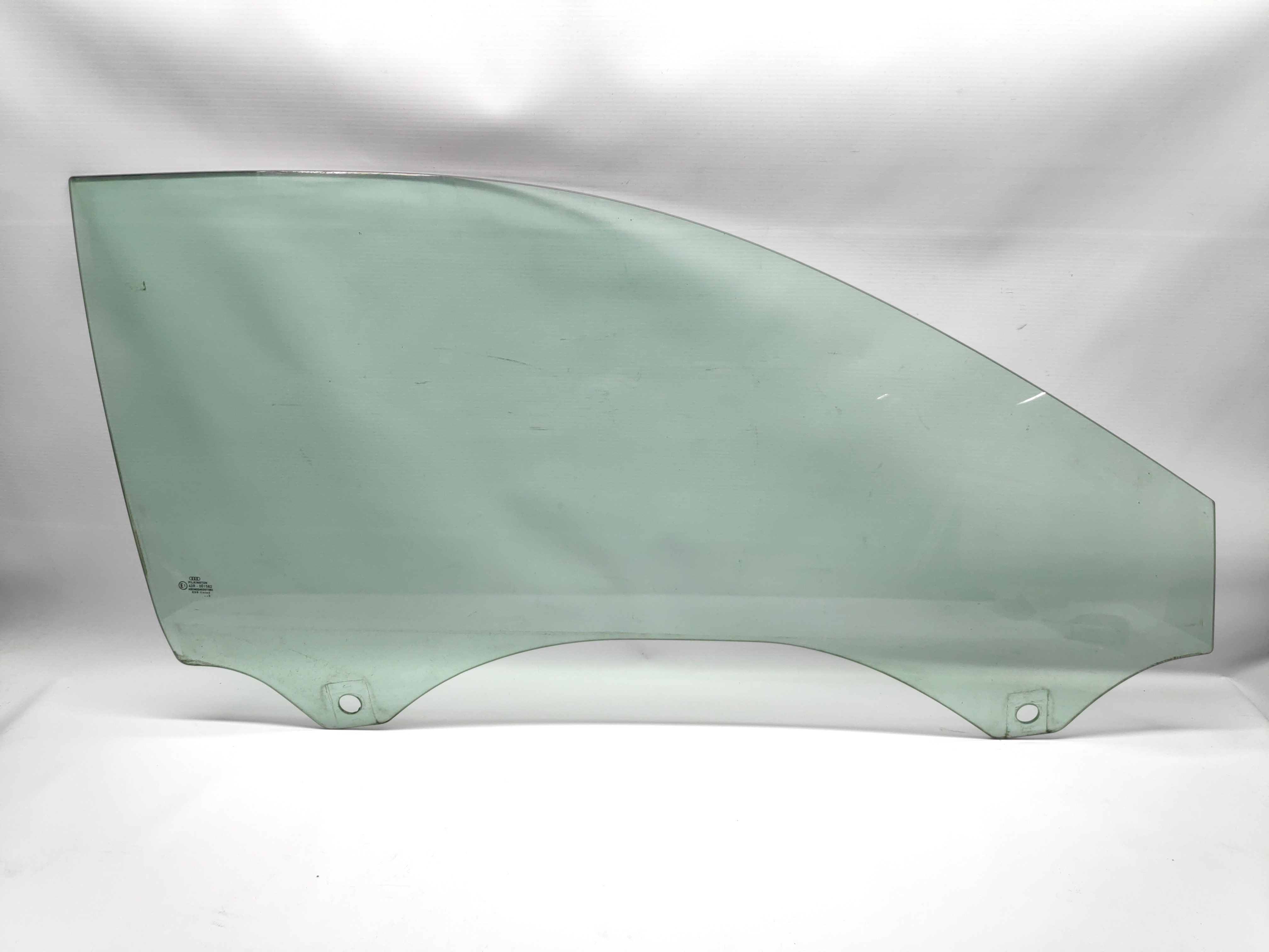Right front door glass AUDI A3 (8P1) | 03 - 13