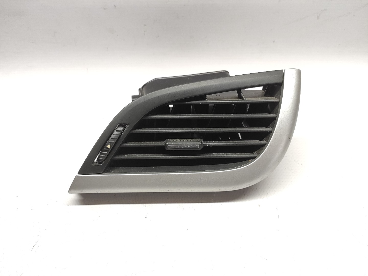 Grelha Interior Ventilaçao PEUGEOT 207 (WA_, WC_) | 06 - 15