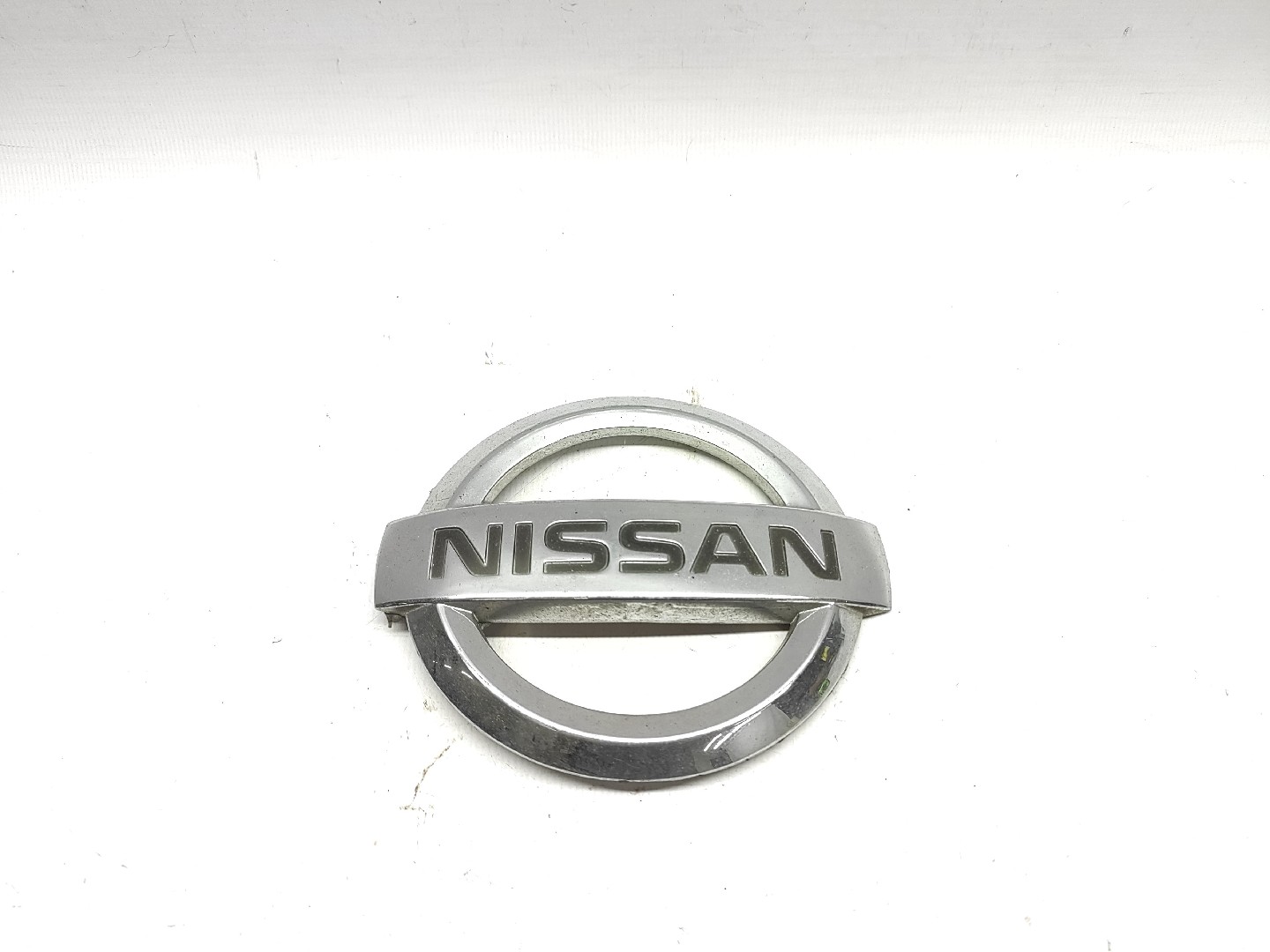 Emblema Simbolo NISSAN PRIMERA (P12) | 02 - 